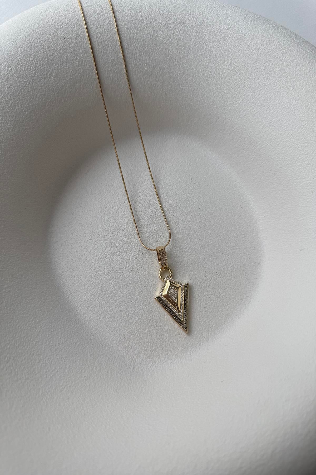 60 CM YILAN ZİNCİRDE GOLD ÇELİK KOLYE
