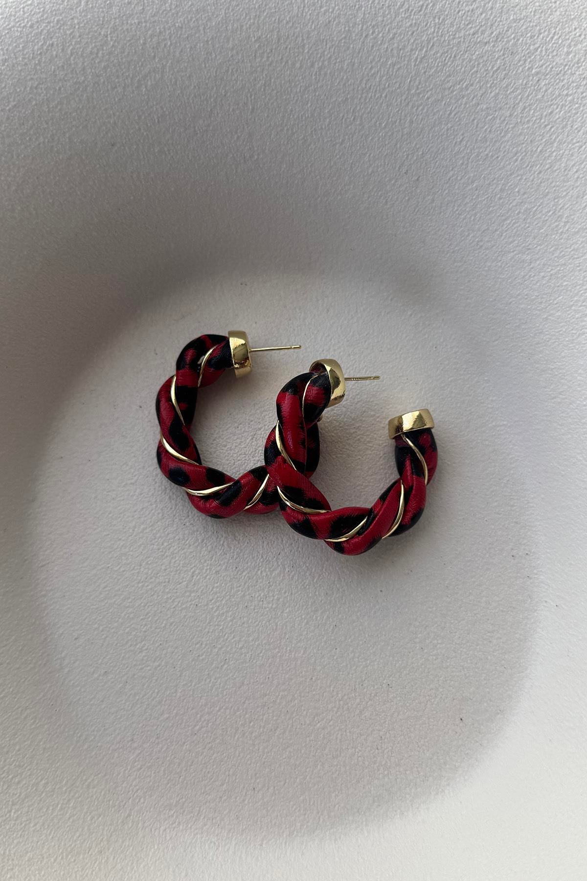 KIRMIZILI LEOPAR KÜPE