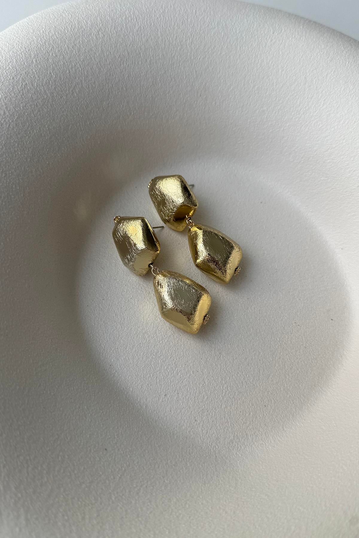KÜBİK FORM GOLD KÜPE