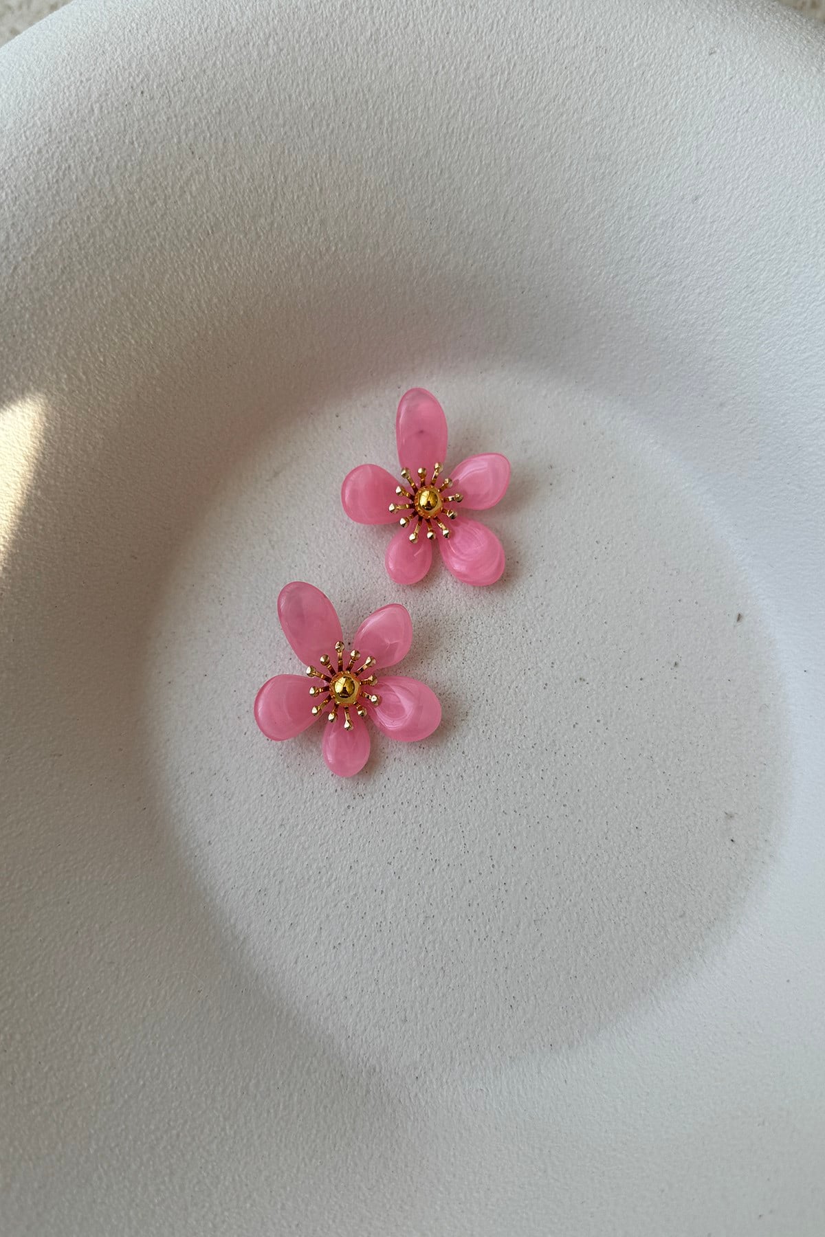 PEMBE ÇİÇEK KÜPE