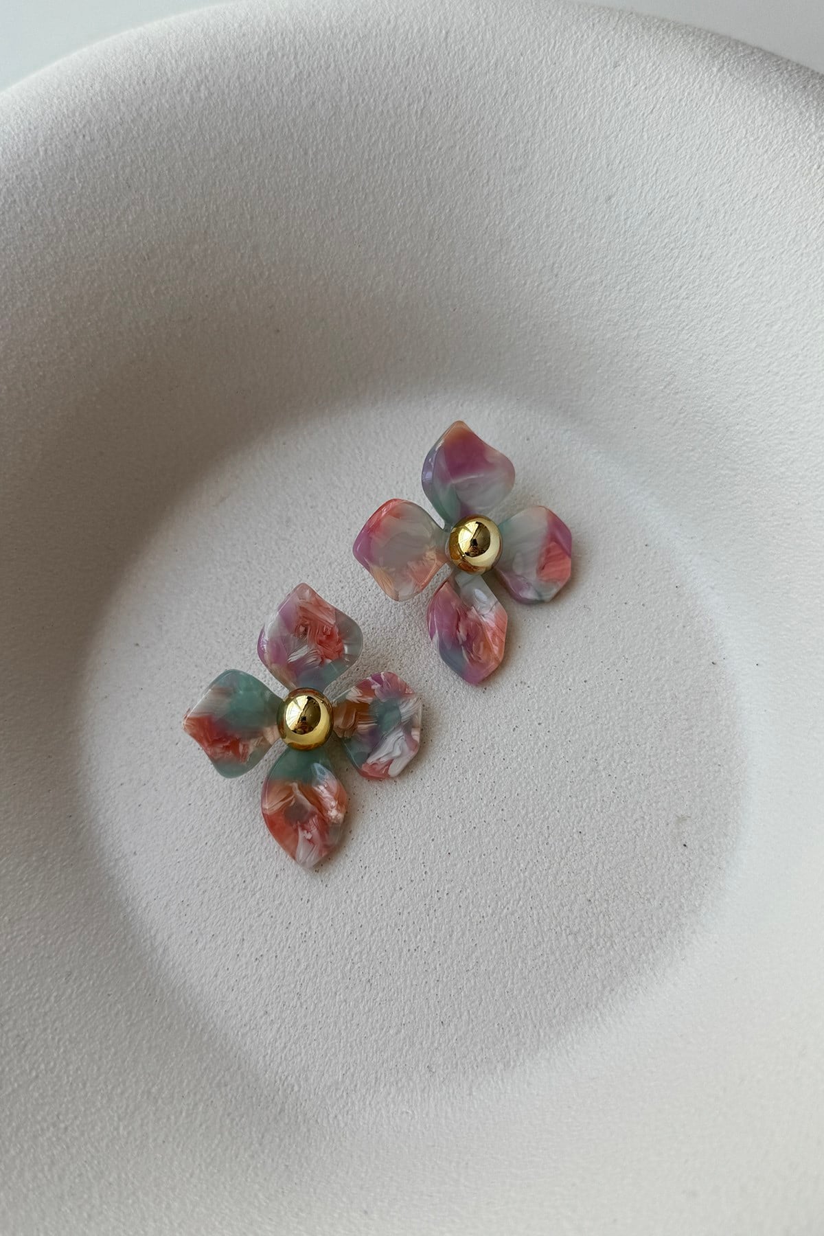 PEMBE DEGRADE ÇİÇEK KÜPE