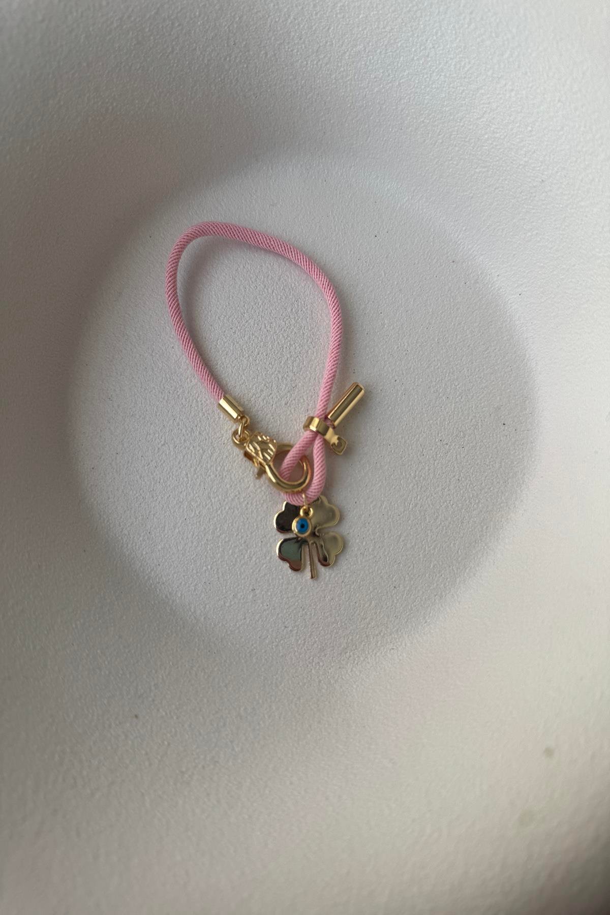 PEMBE İP YONCA DETAY ŞANS BİLEKLİĞİ