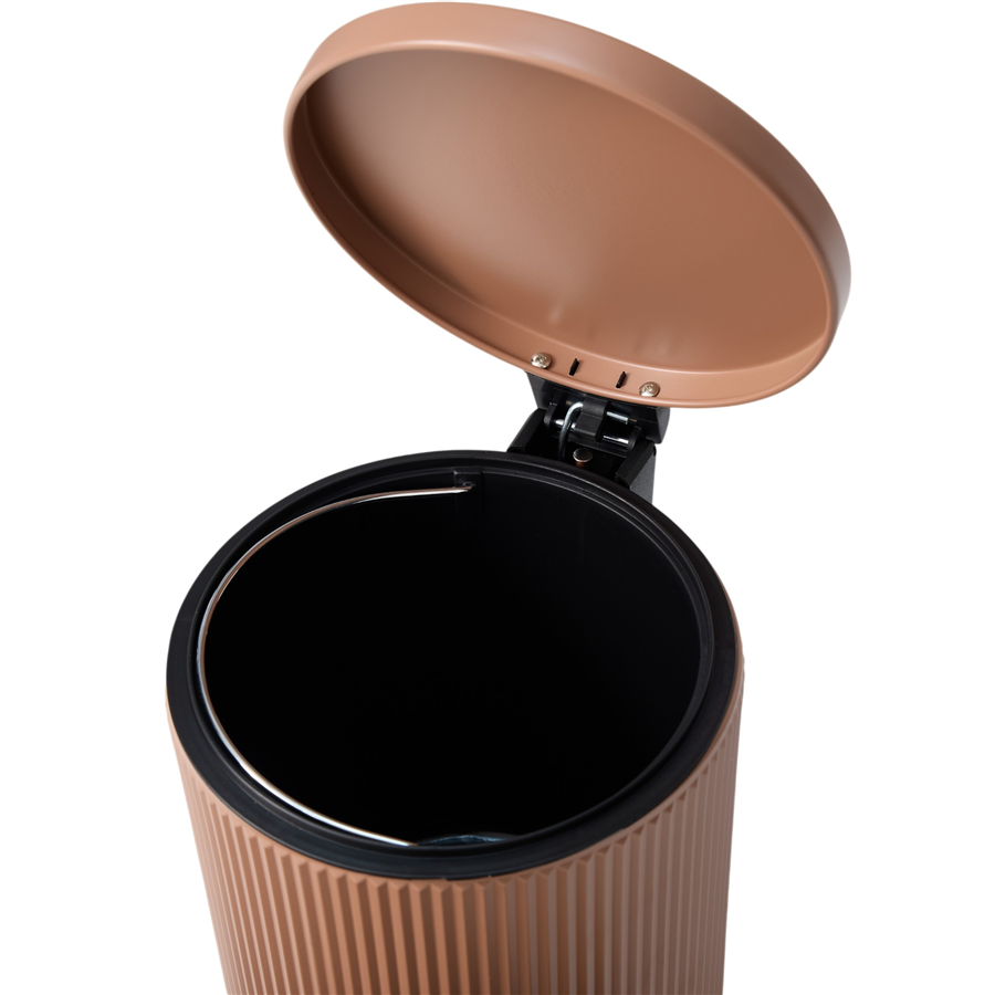 Lumi Kanallı Pedallı Çöp Kovası 5 L Terracotta