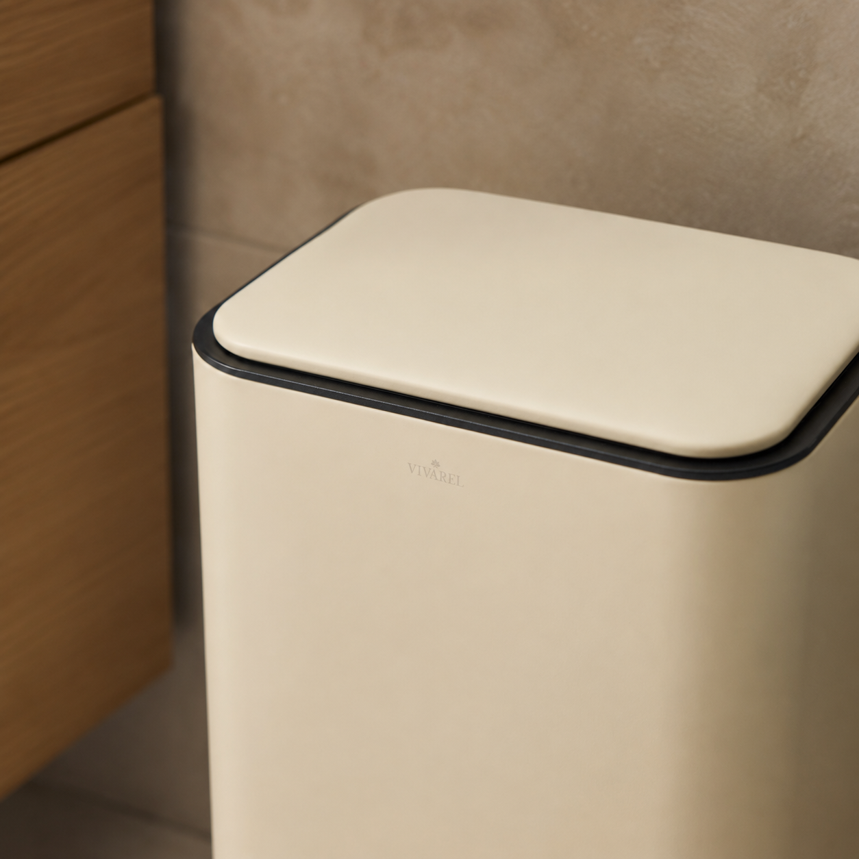 Square Krem Pedallı Çöp Kovası 30 L