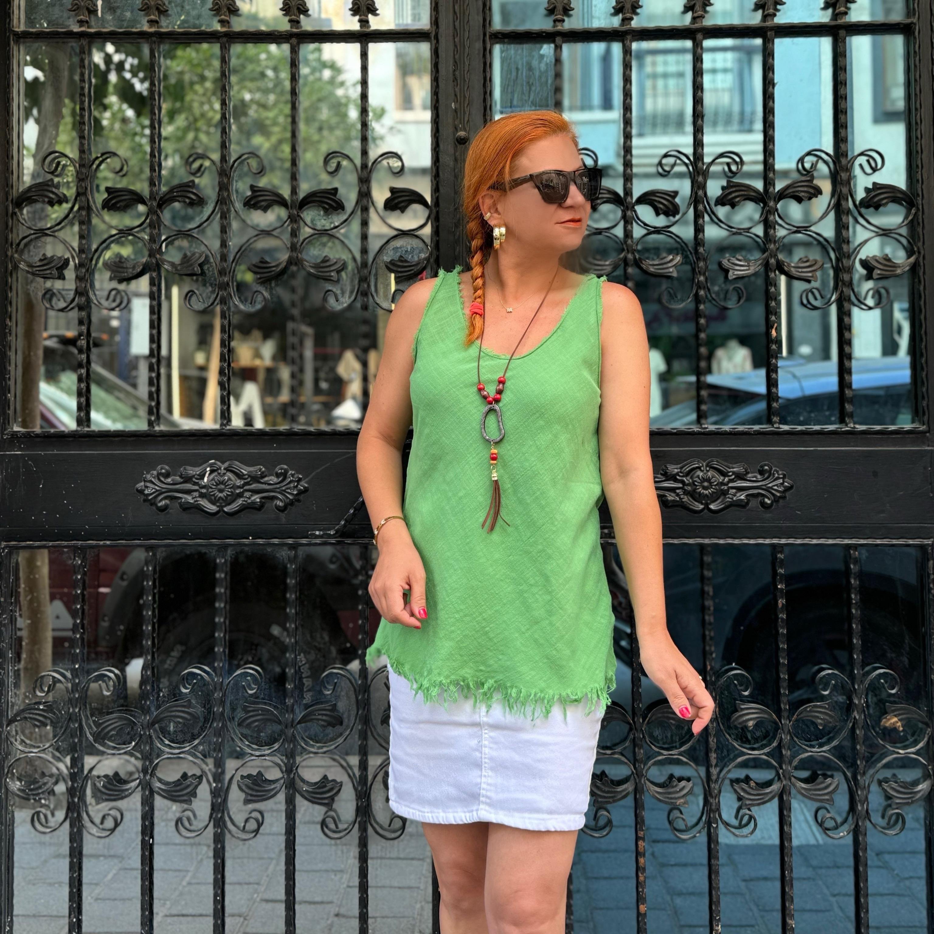 6100 KOLYE HEDİYELİ PAMUKLU ASKILI BLUZ YEŞİL  36-40 BEDEN UYUMLUDUR