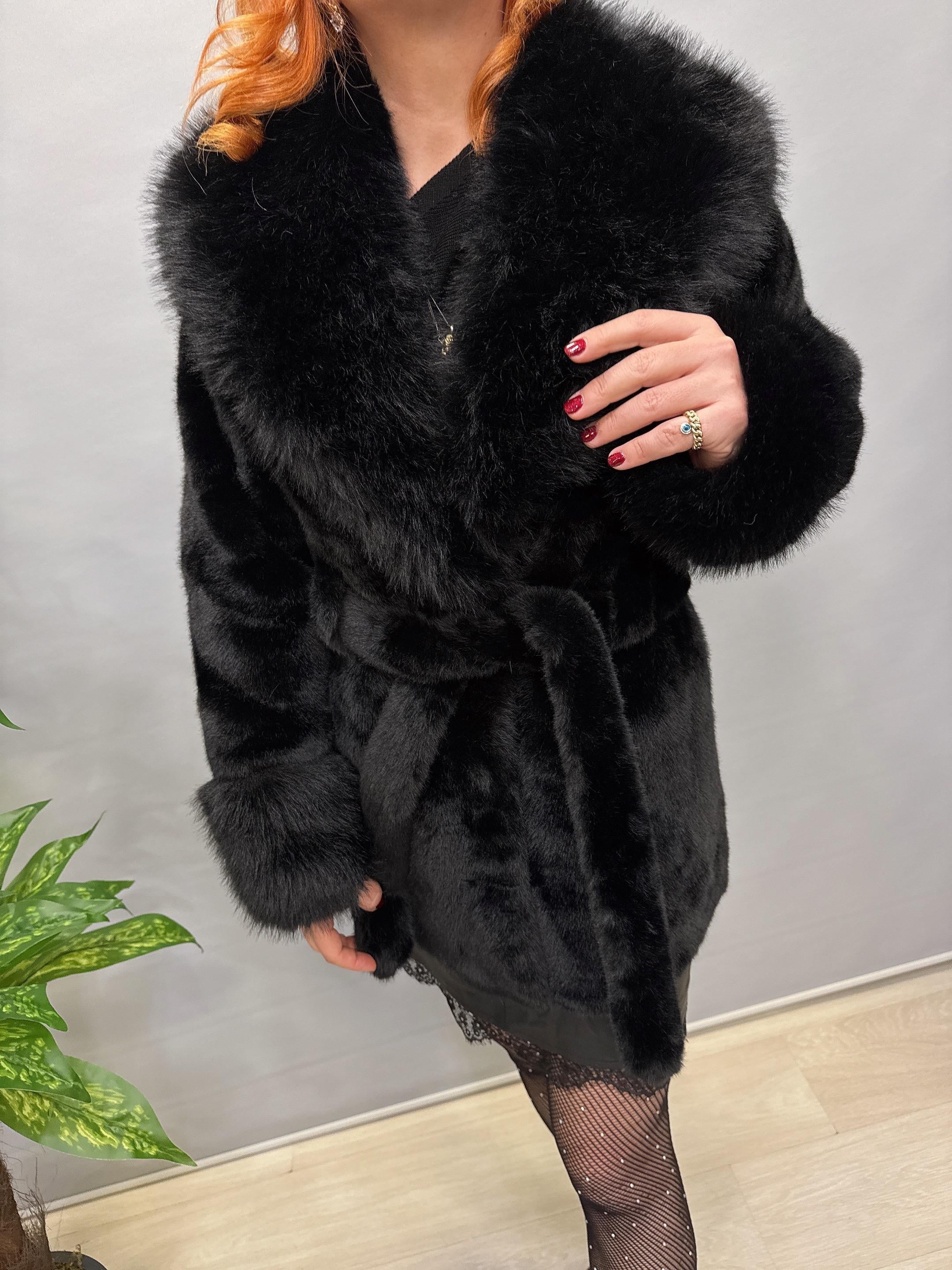 8968 İTHAL KÜRK SİYAH