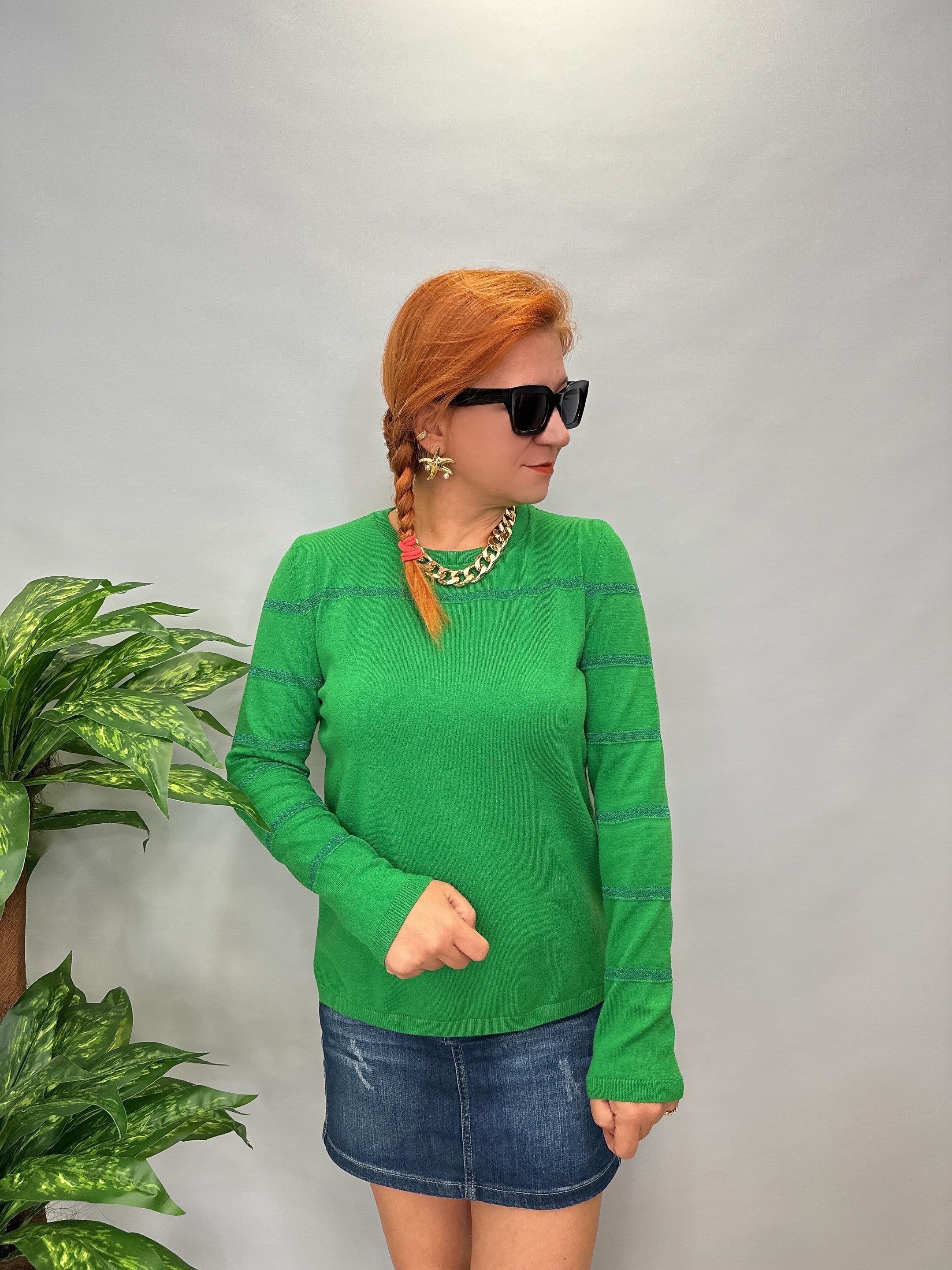 MNS 31048 ŞERİT SİM DETAY SOFT TOUCH BLUZ 42 BEDENE KADAR UYUMLUDUR YEŞİL