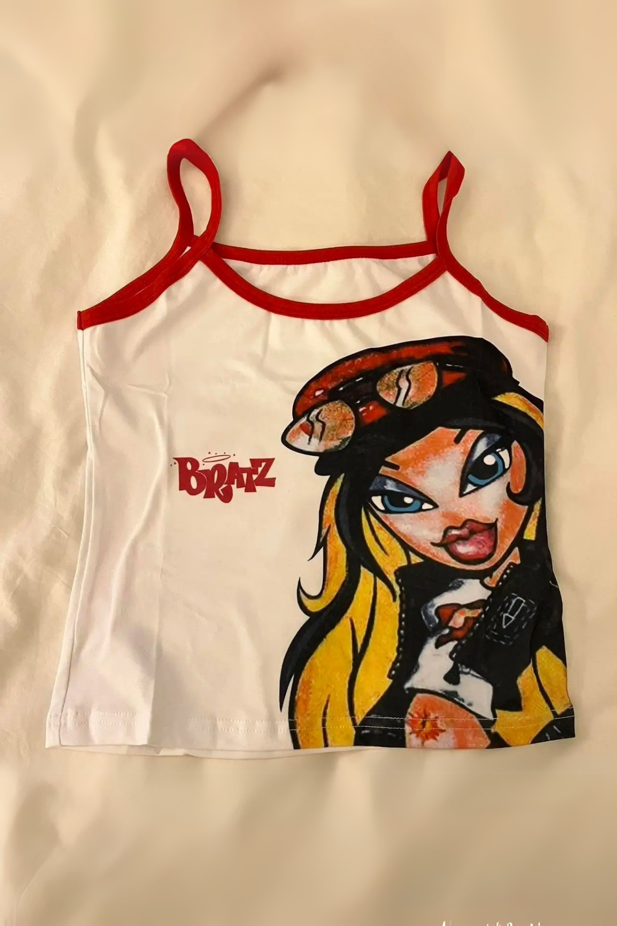 Beyaz Bratz Kırmızı Askılı Crop