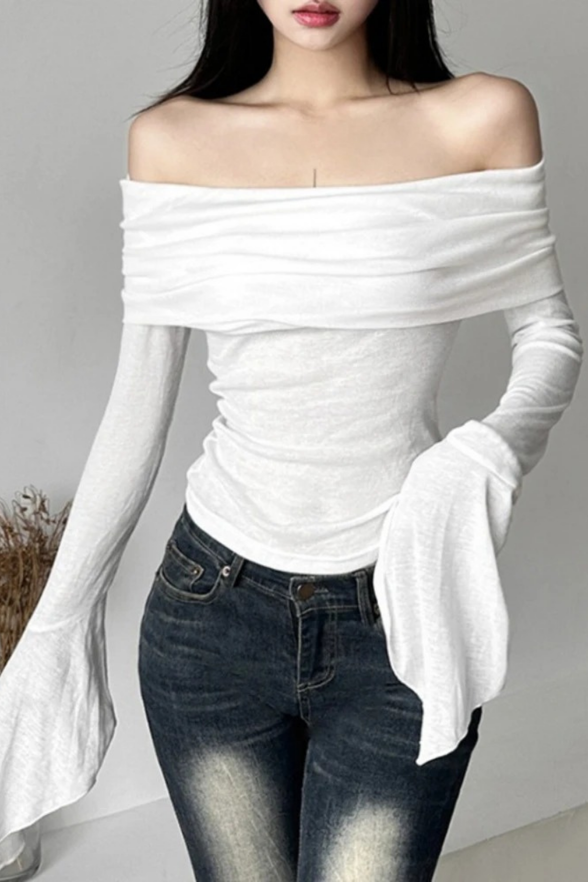 Beyaz Madonna Yaka İspanyol Kol Uzun Kollu Crop