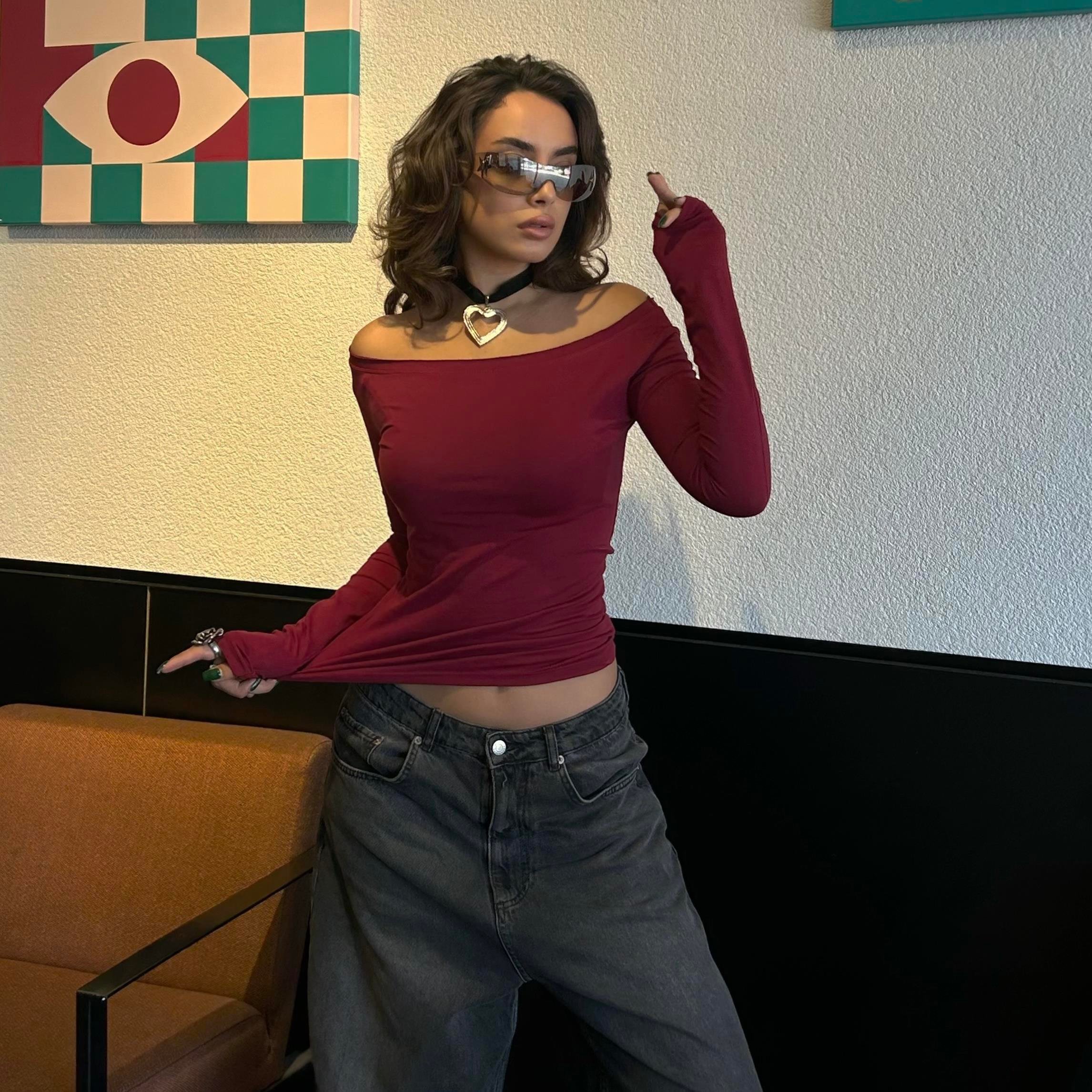 Bordo Madonna Yaka  Uzun Kollu Crop Bluz