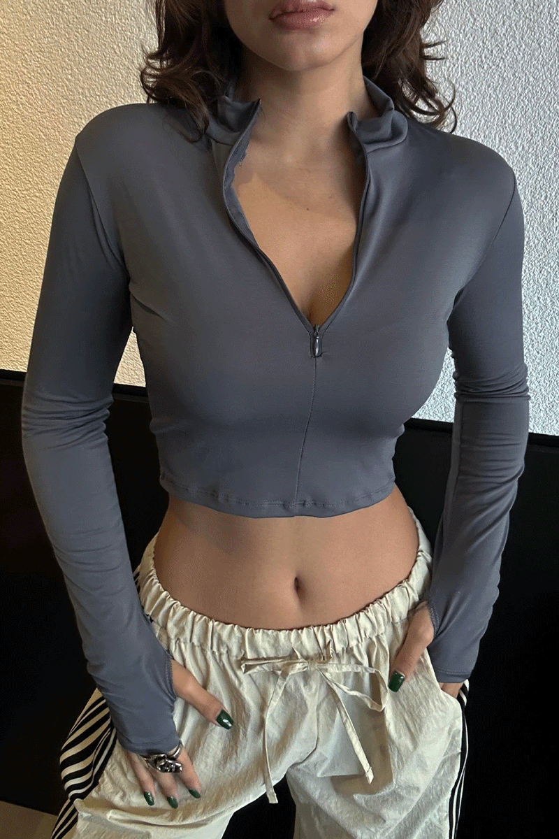 Düz Gri Balıkçı Yaka Yarım Fermuarlı Kesik Parmaklı Uzun Kollu Crop