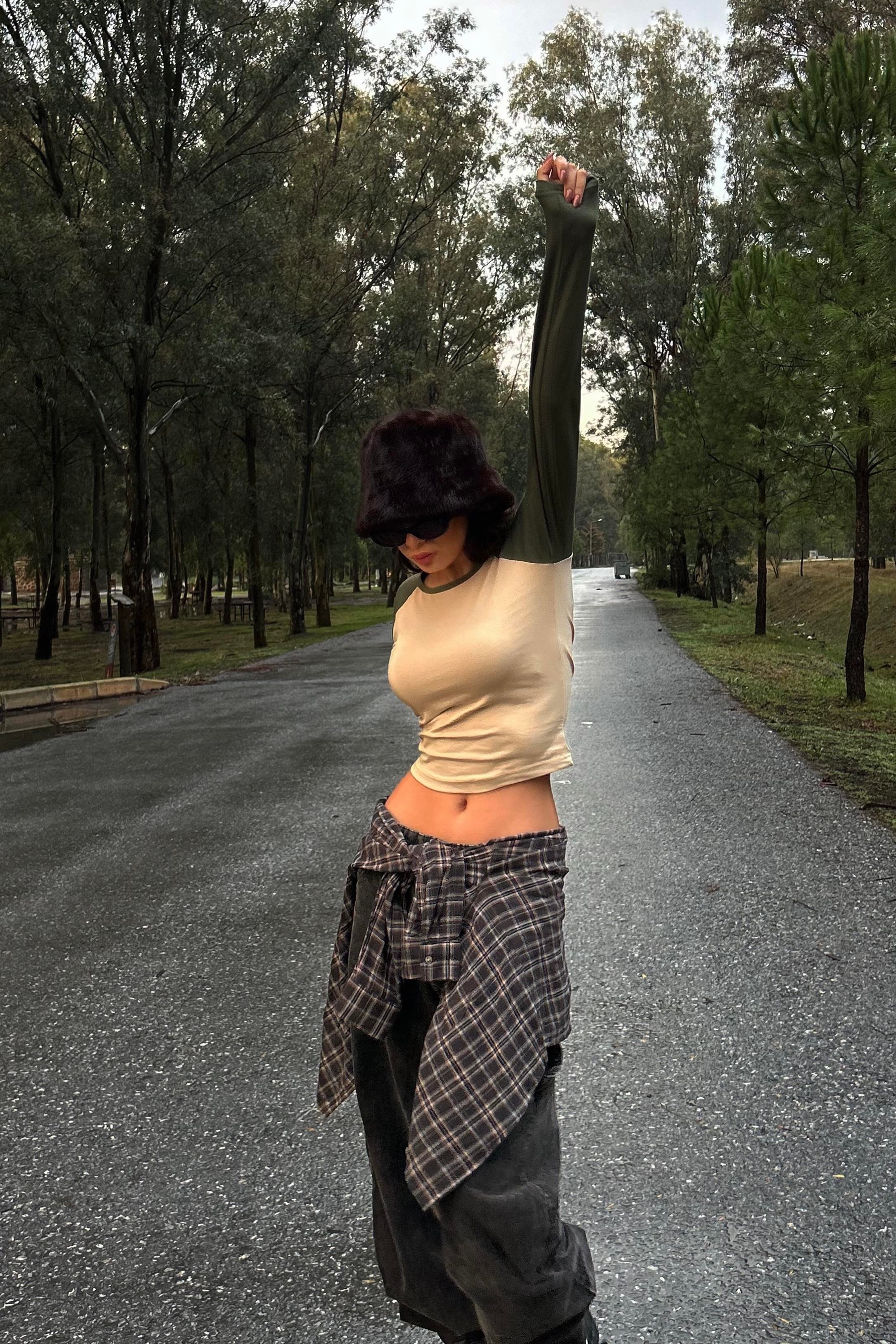 Haki Raglan Kollu Kahverengi Basic Uzun Kollu Crop