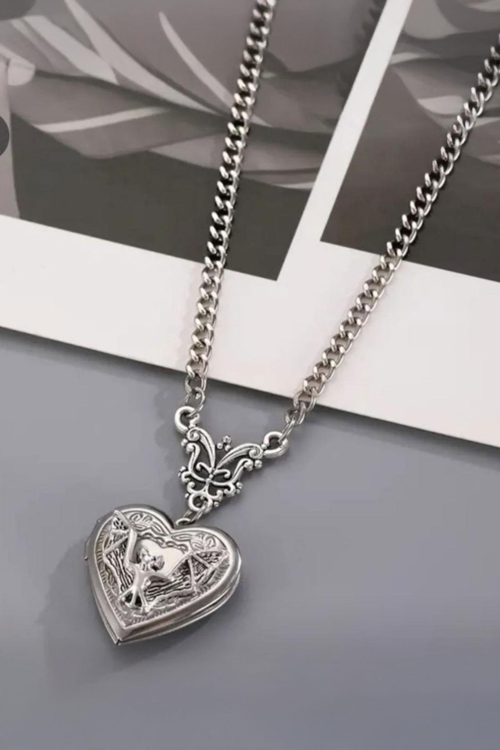 Silver Gotik Yarasa Kalp Locket Kolye