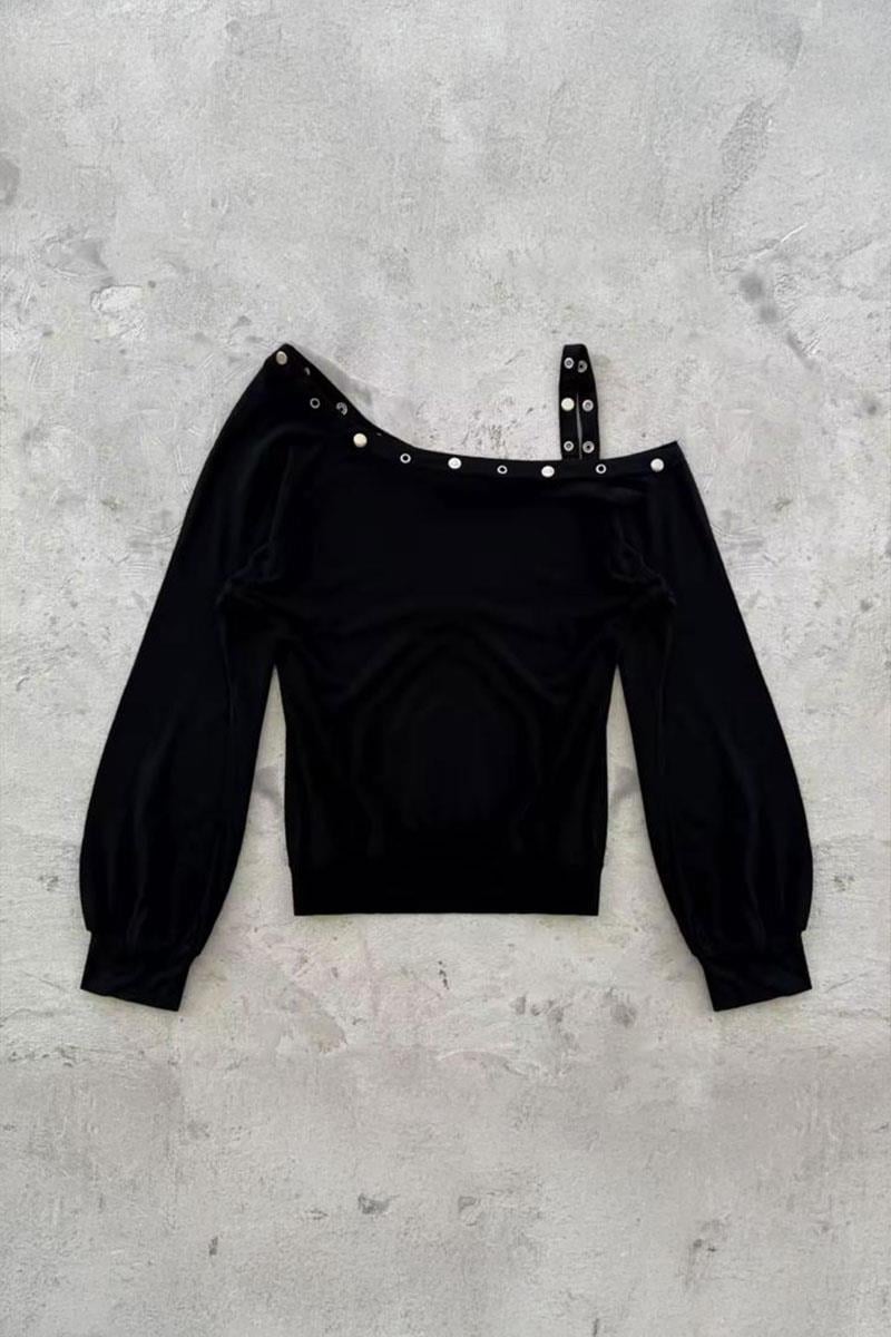 Siyah Askılı Omuz Dekolteli Düğme Detaylı 2K Uzun Kollu Crop