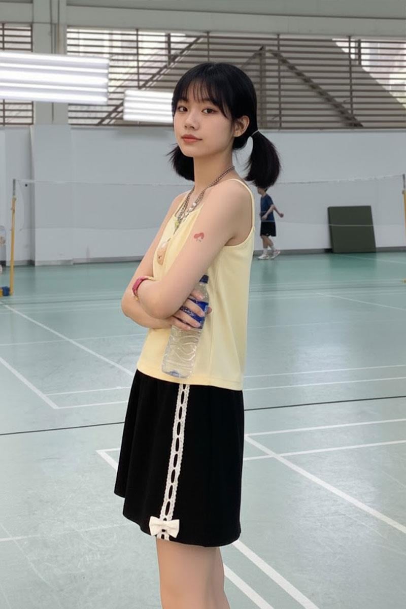 Siyah Bej Şeritli Papyonlu Y2K Şort 