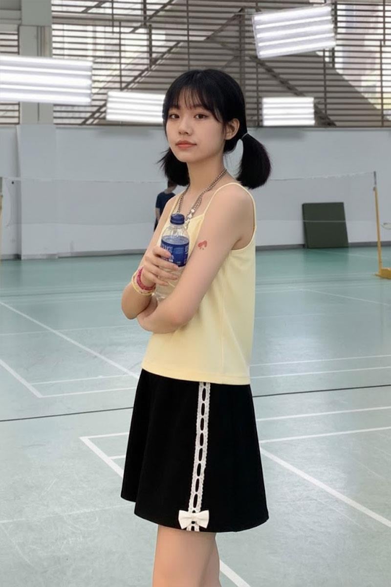 Siyah Bej Şeritli Papyonlu Y2K Şort 