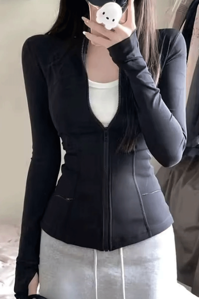 Siyah Cepli Parmak Delikli Street Y2K Crop Hırka