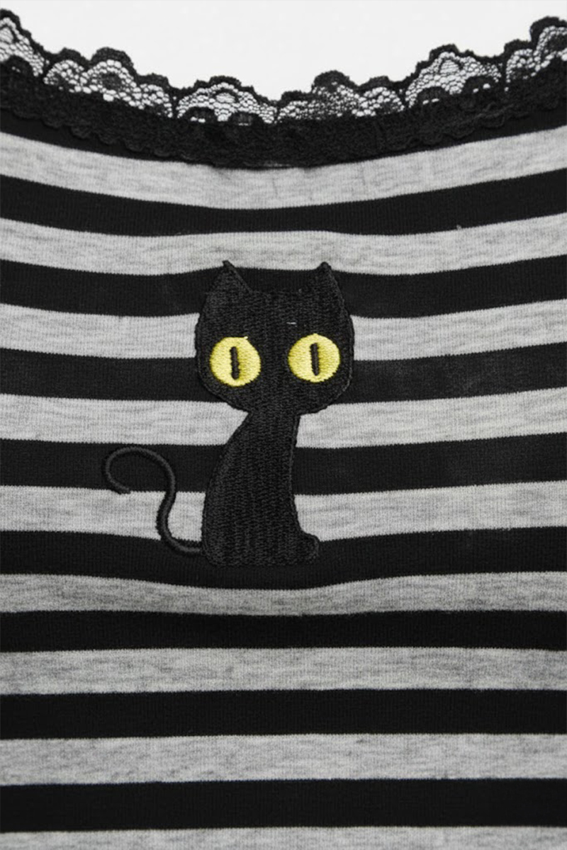 Siyah Gri Çizgili Kara Kedi Detaylı Dantel Yaka Fiyonklu Y2K Askılı Crop