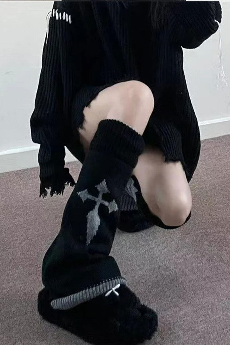 Siyah Gri Gotik Haç ve Dikenli Çift Taraflı Tozluk