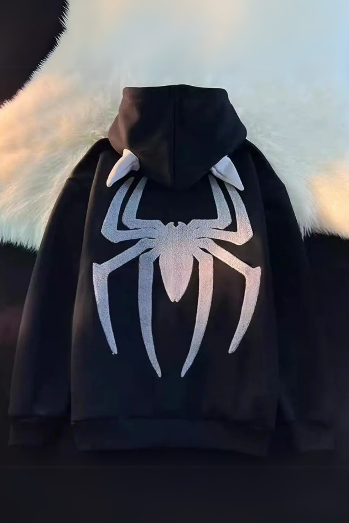 Siyah Momster Spider Kapüşonlu Sweatshirt