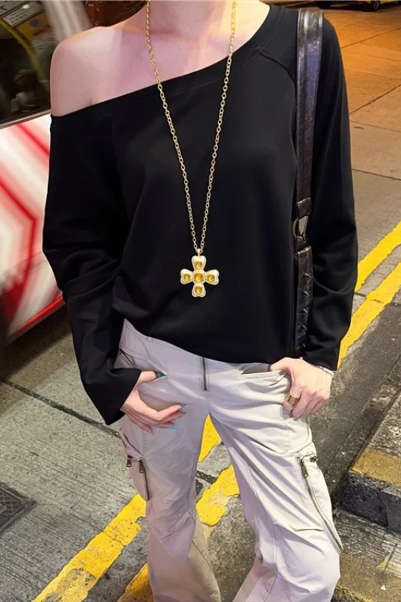 Siyah Omuz Dekolteli Y2K Uzun Kollu T-shirt