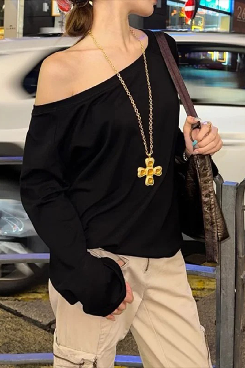 Siyah Omuz Dekolteli Y2K Uzun Kollu T-shirt