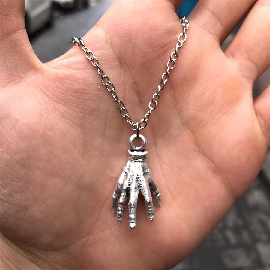 Wednesday - The Thing Hand Zincirli Kolye 