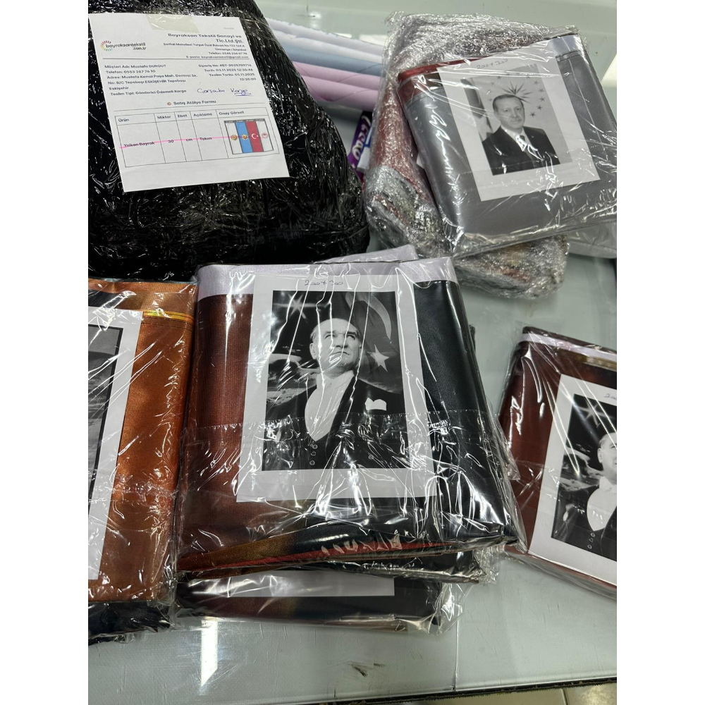 Bastonlu Atatürk Posteri