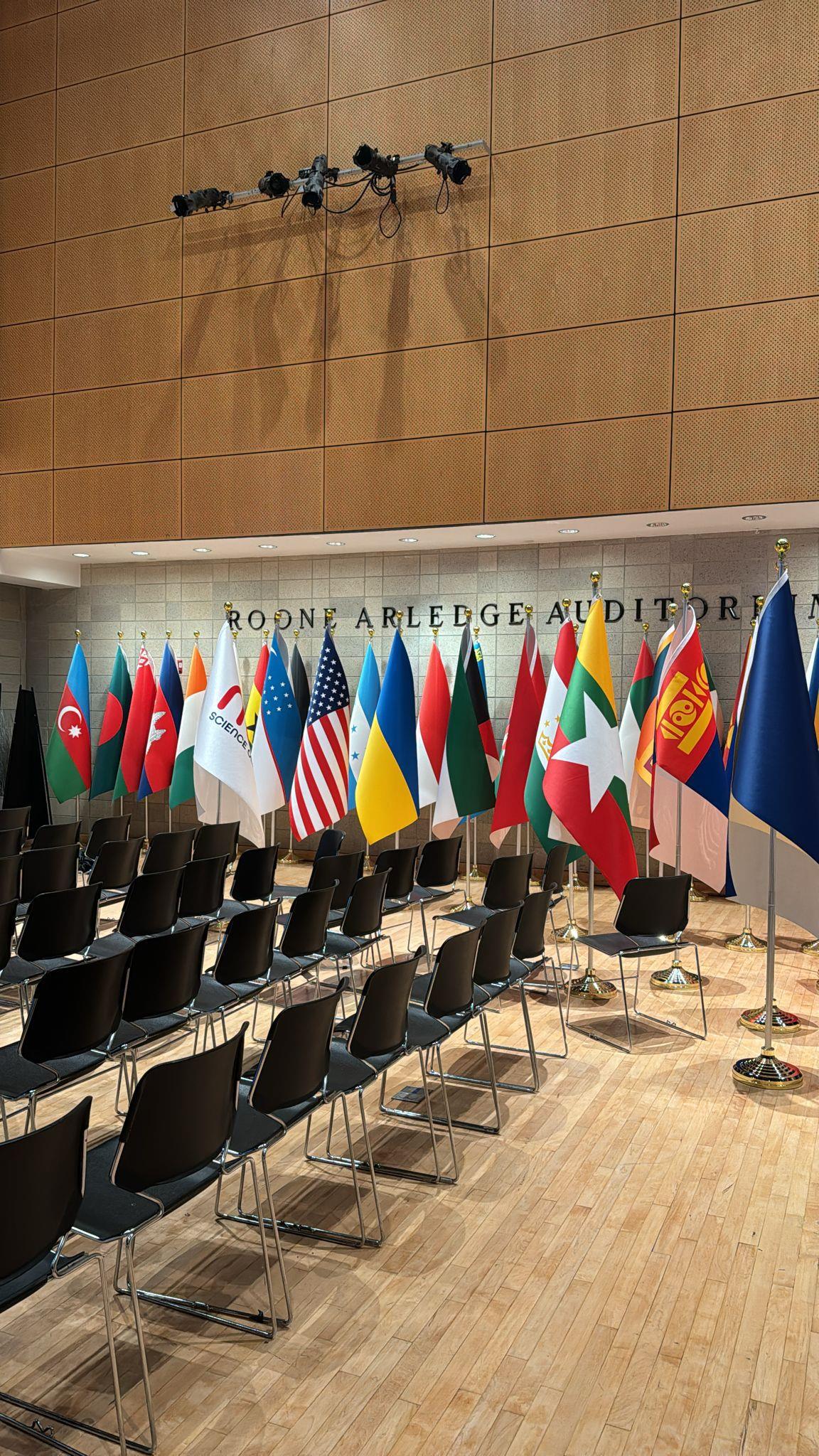 Logolu Makam Bayrağı (Krom Direkli)