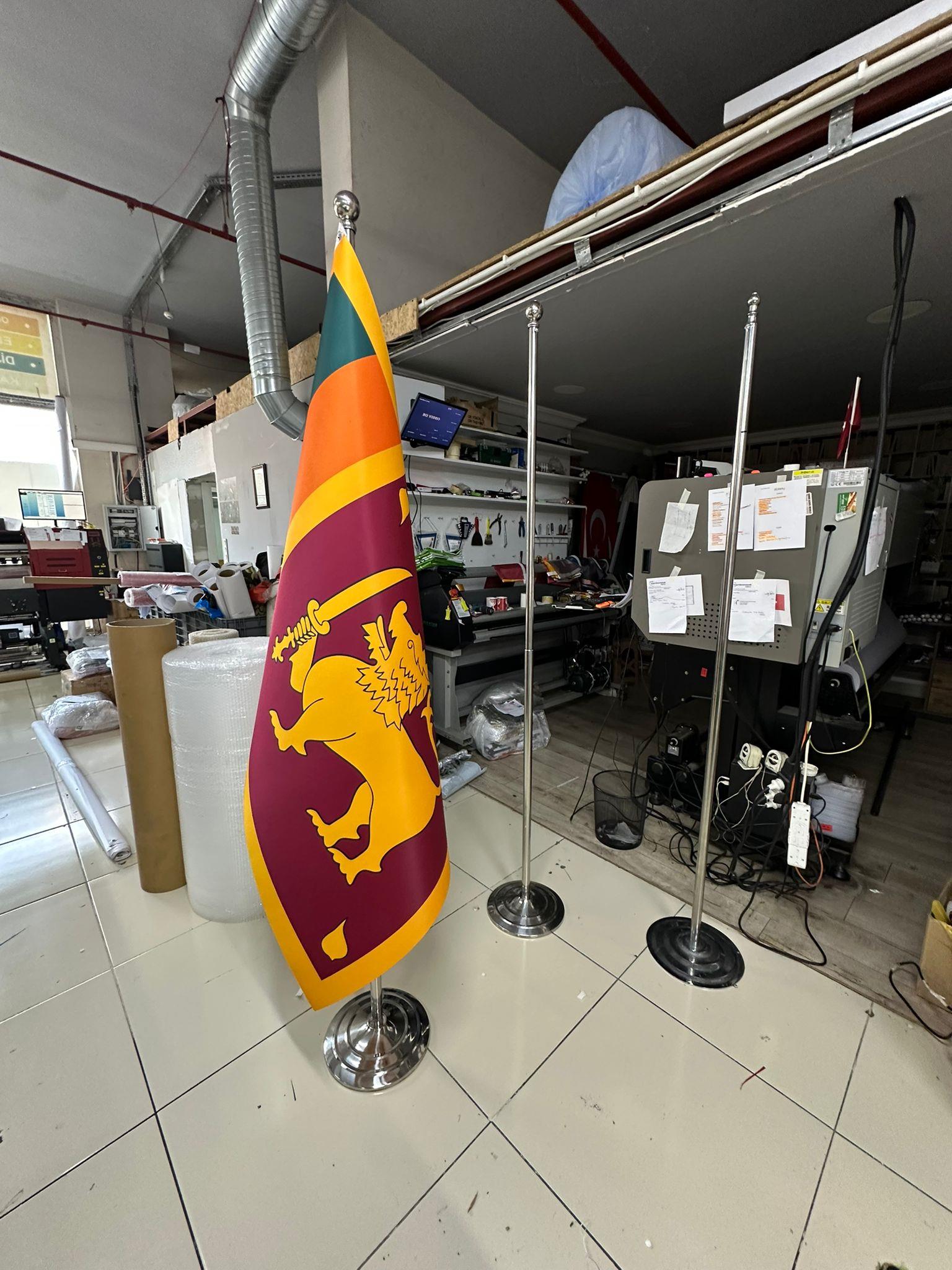 Logolu Makam Bayrağı (Krom Direkli)