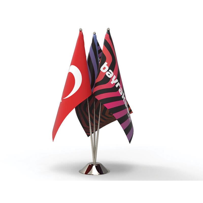 Üçlü Masa Bayrağı