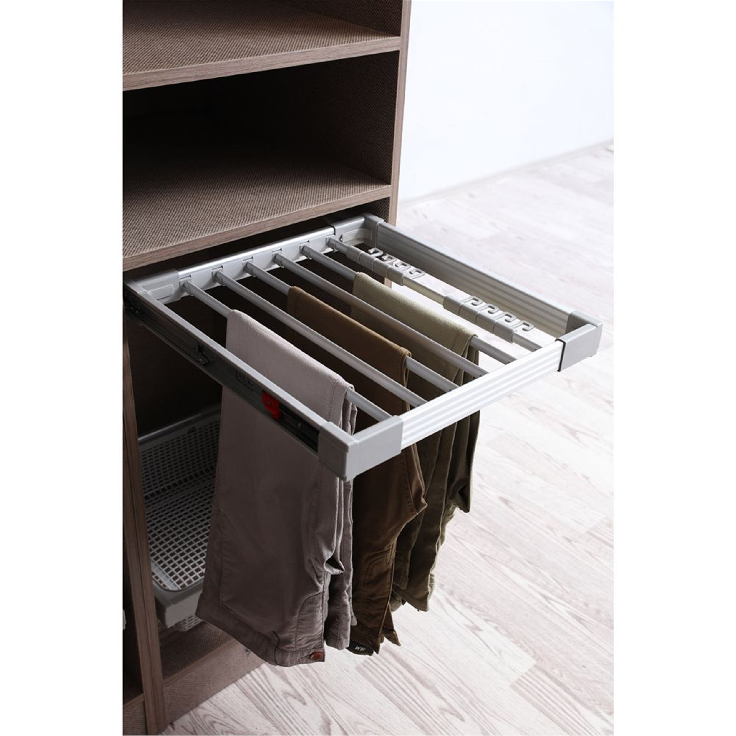 Batudesign Açık Gri 864 mm Frenli Harmonic Pantolon Askısı (01.008.03)