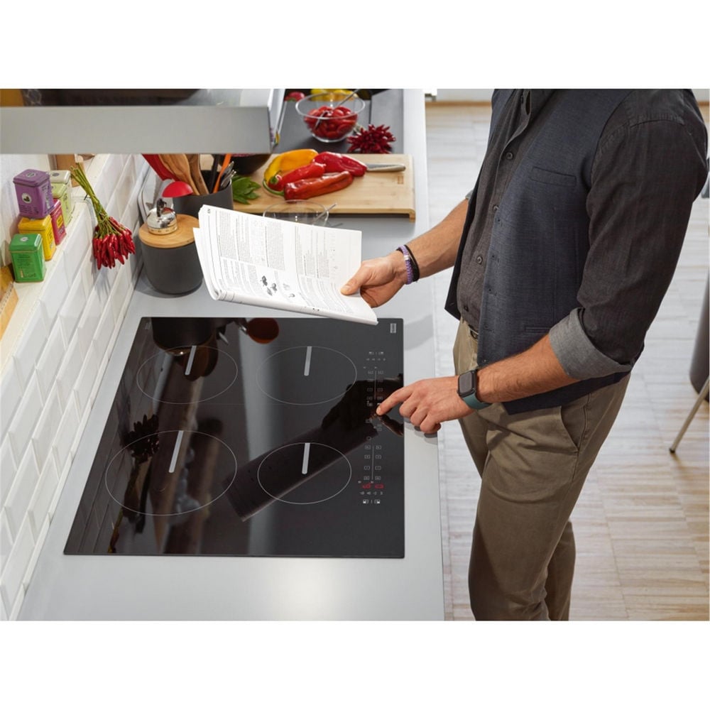 Franke Siyah Cam Smart FSM 65 cm 4 Gözlü İndiksiyonlu Ankastre Ocak (108.0606.108)