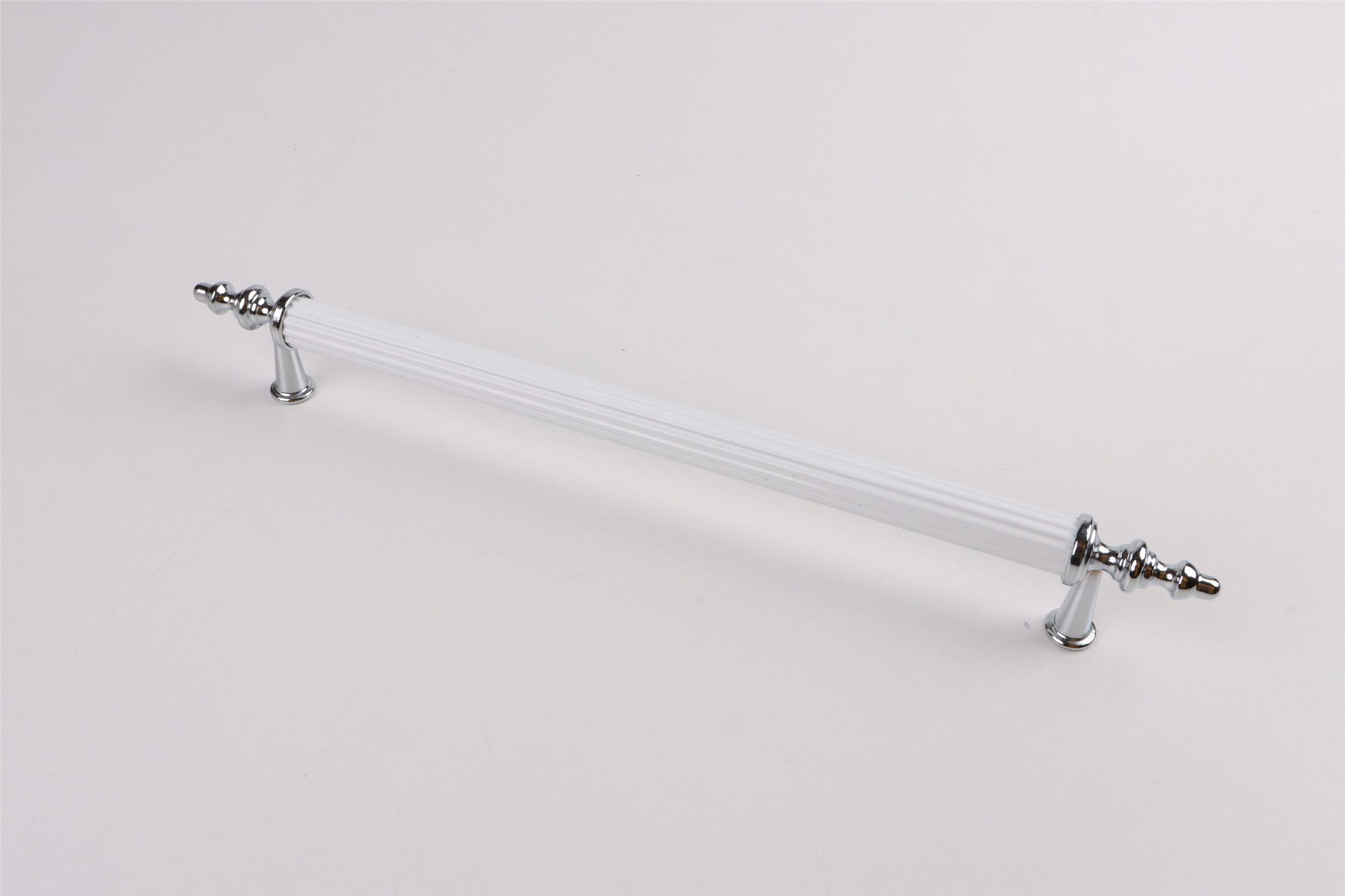 Eraks Krom Beyaz 192 mm Zirve Kulp (4010 050 192)