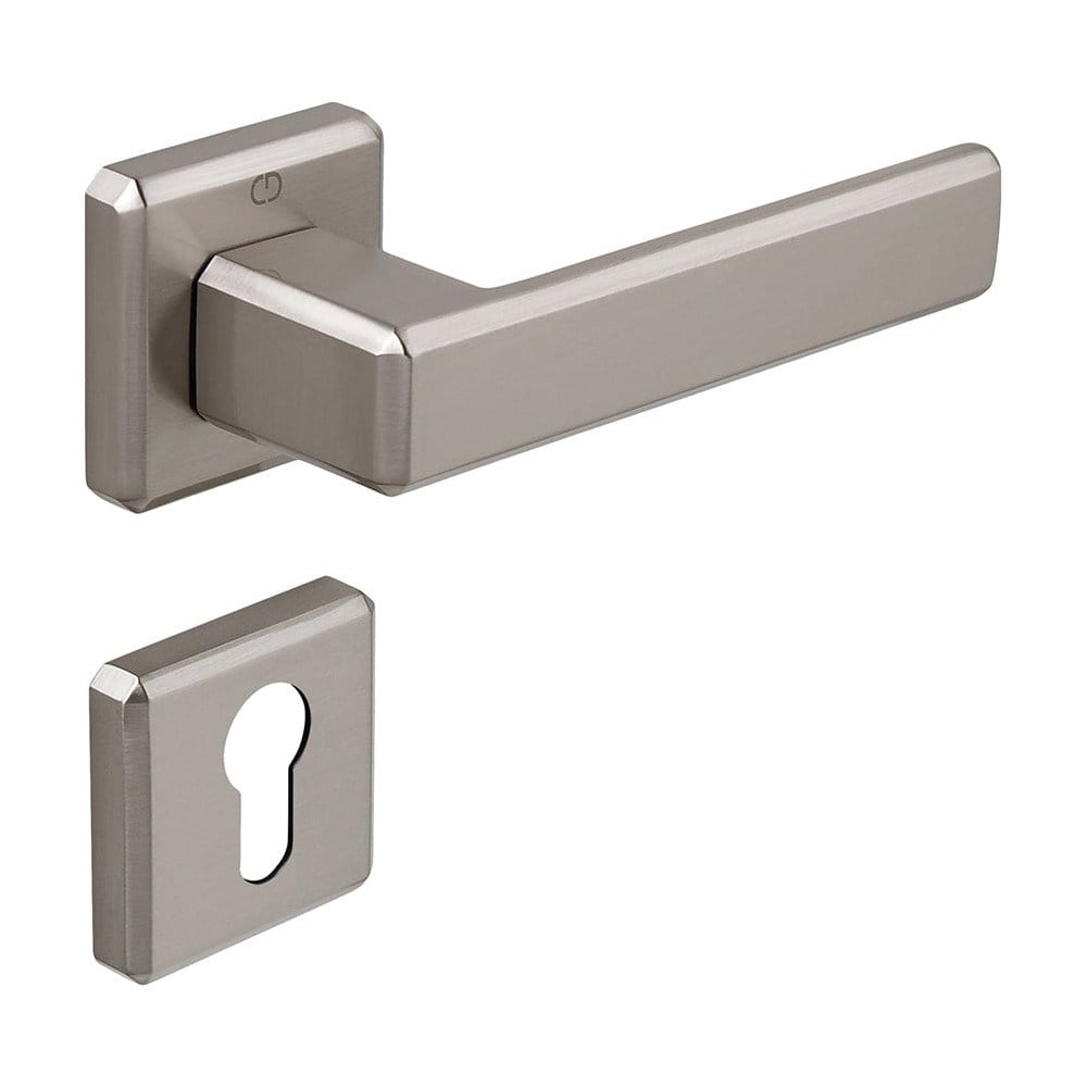 a51069158108-ed-4c6.jpg