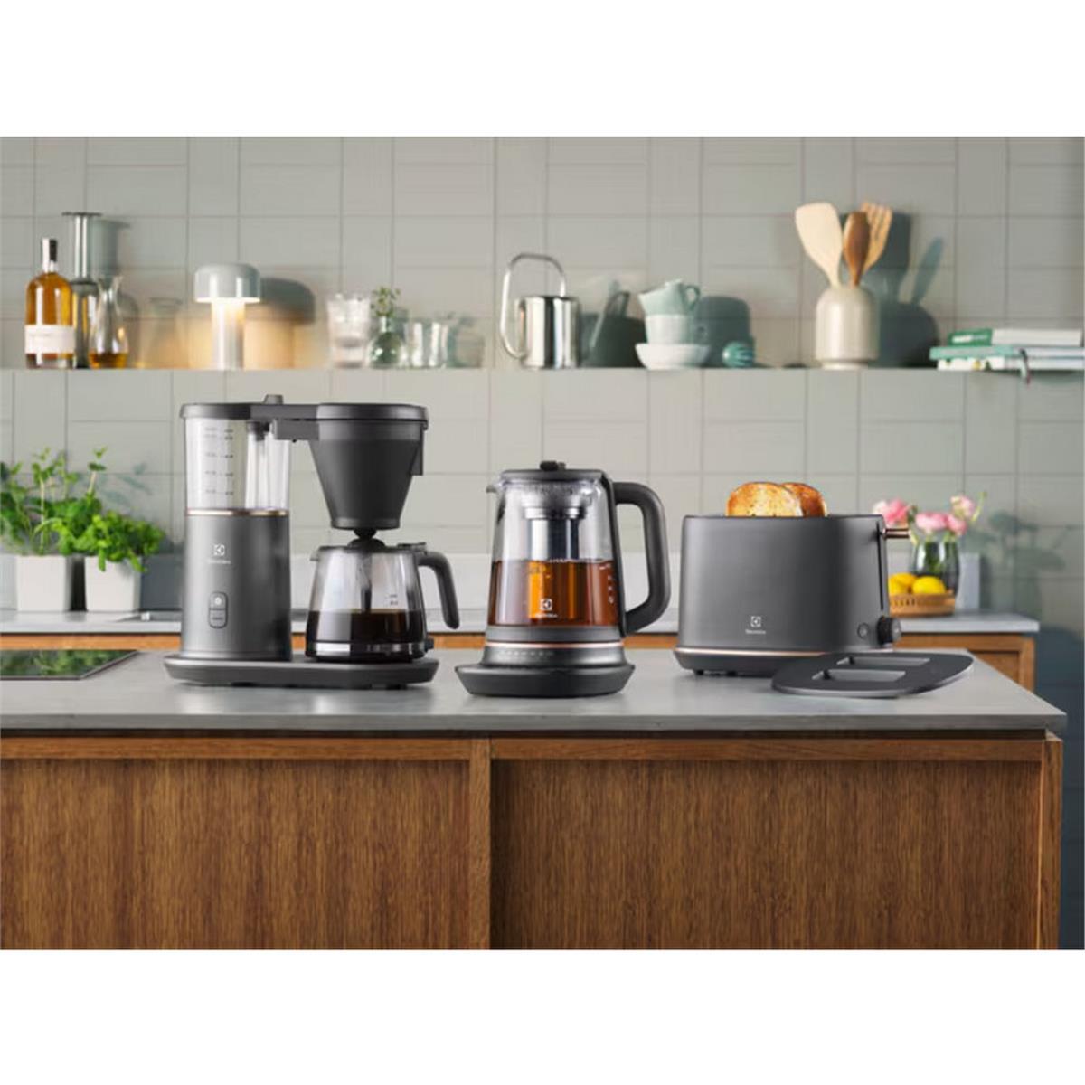 Electrolux Siyah Explore 7 E7T1-6BP Ekmek Kızartma Makinesi (ELX.910003578)