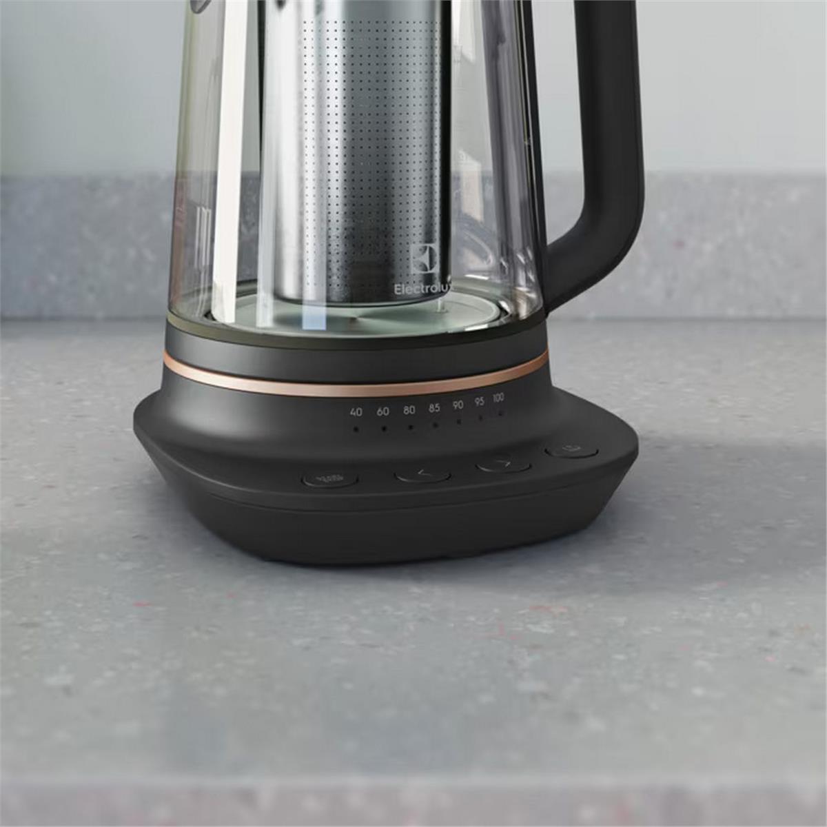 Electrolux 2000 Watt 1,7 Litre Explore 7 E7GK1-8BP Cam Kettle (ELX.910003588)