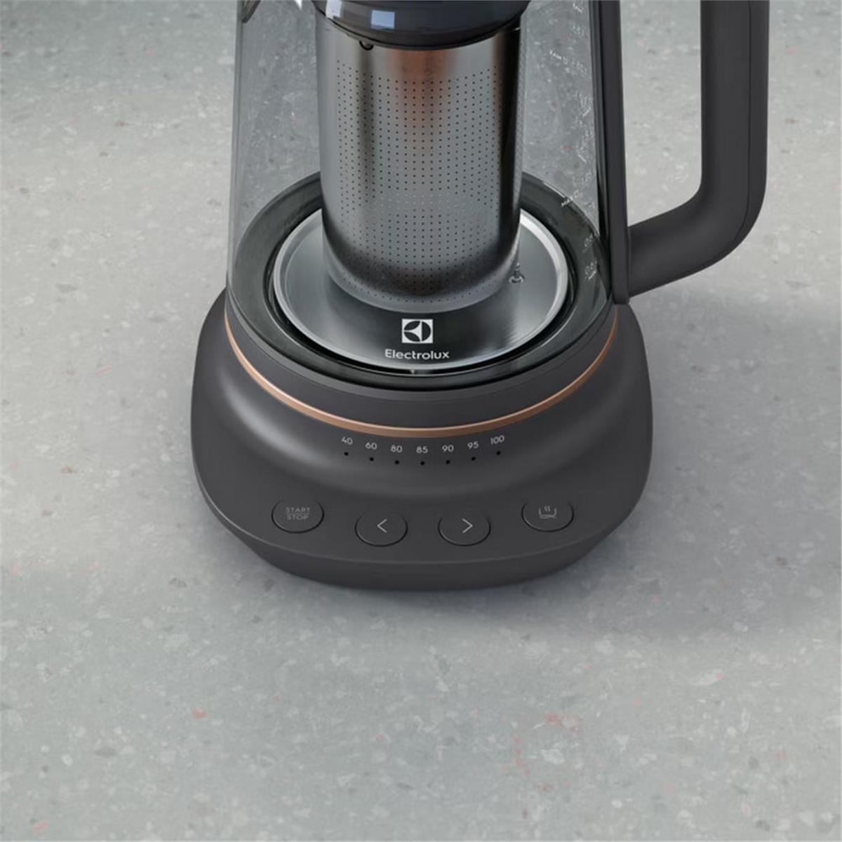 Electrolux 2000 Watt 1,7 Litre Explore 7 E7GK1-8BP Cam Kettle (ELX.910003588)