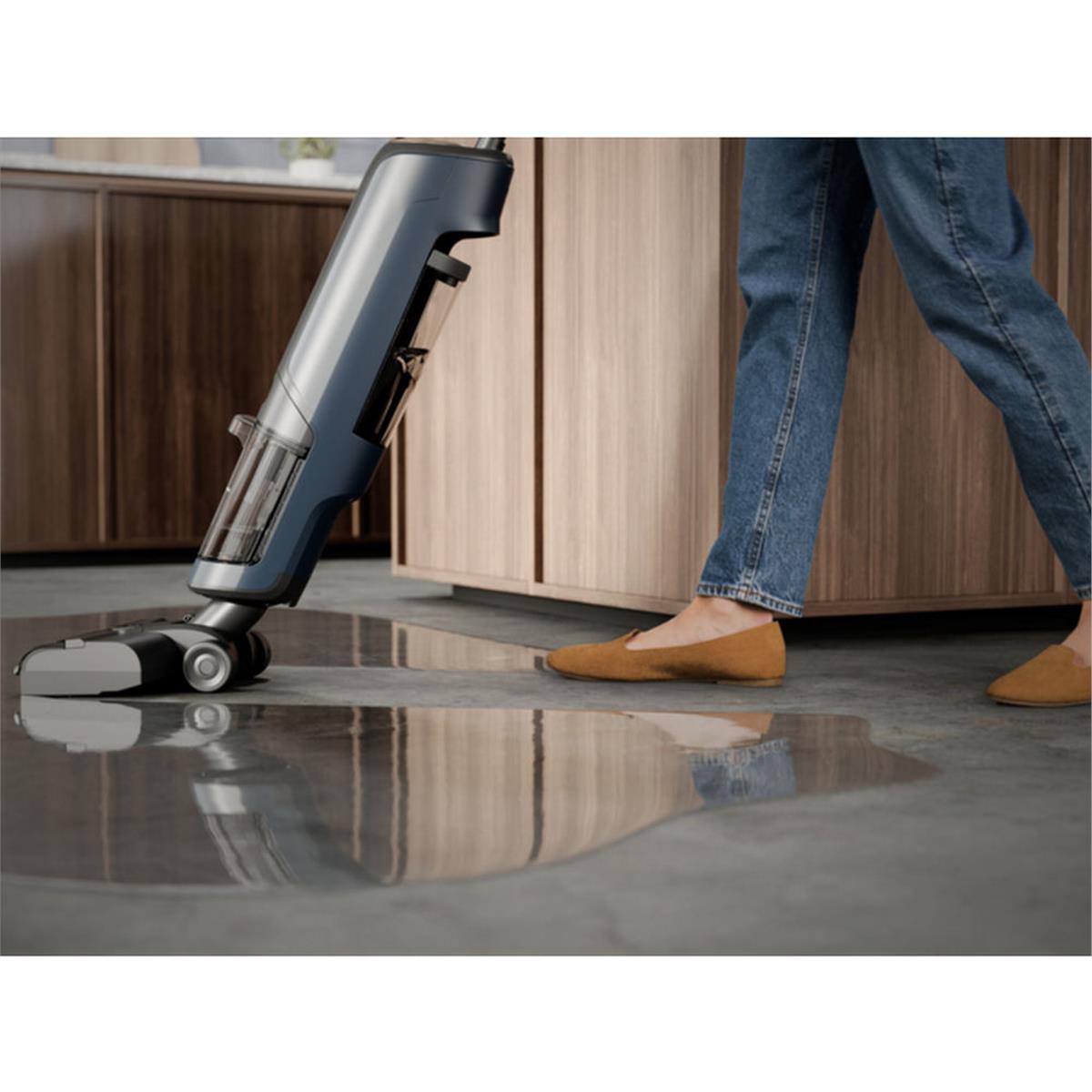Electrolux Ultimate 800 EW81U3DB Islak Kuru Şarjlı Dikey Süpürge (ELX.900402290)