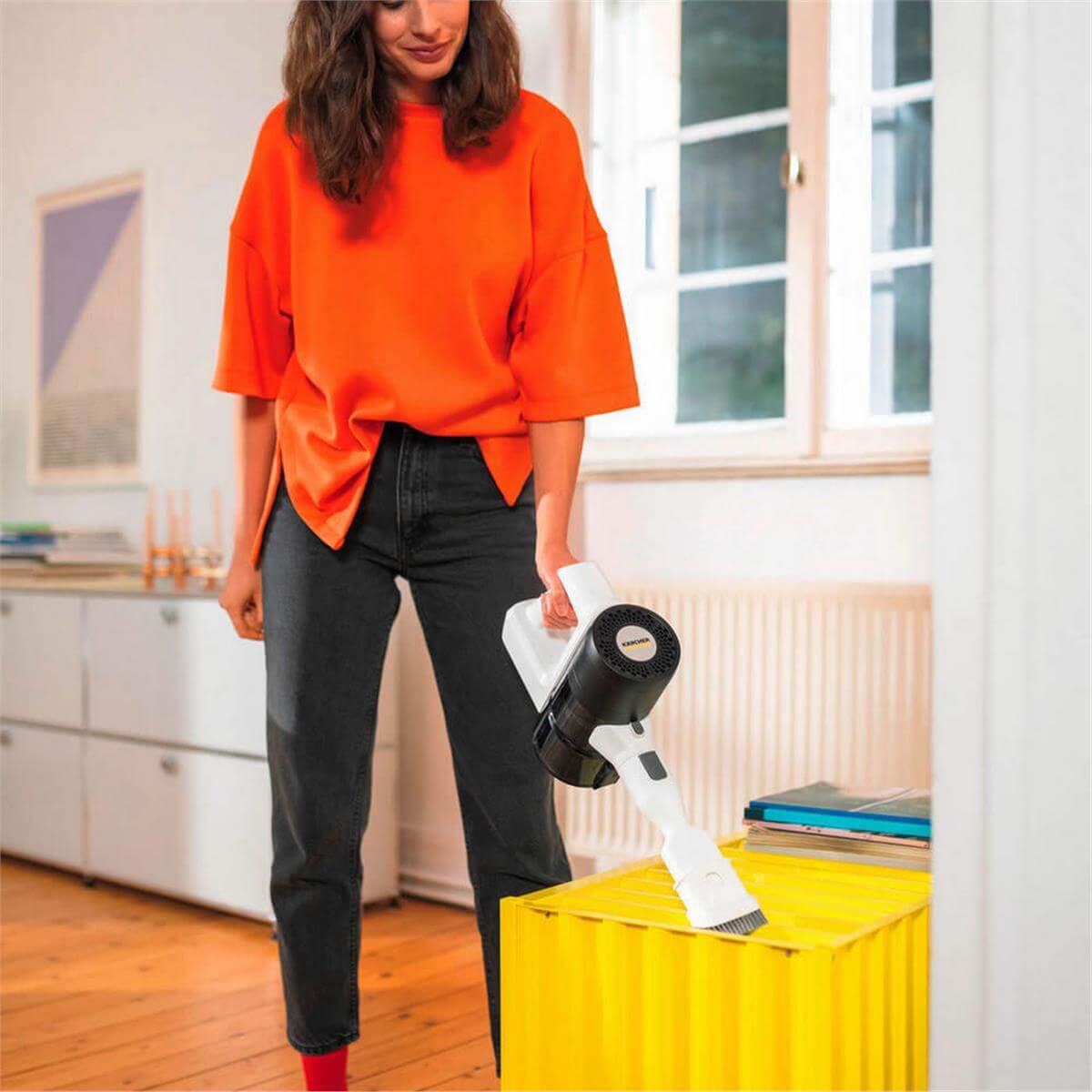 Karcher KWA 2 Dikey Şarjlı Süpürge (KCR-11987300)