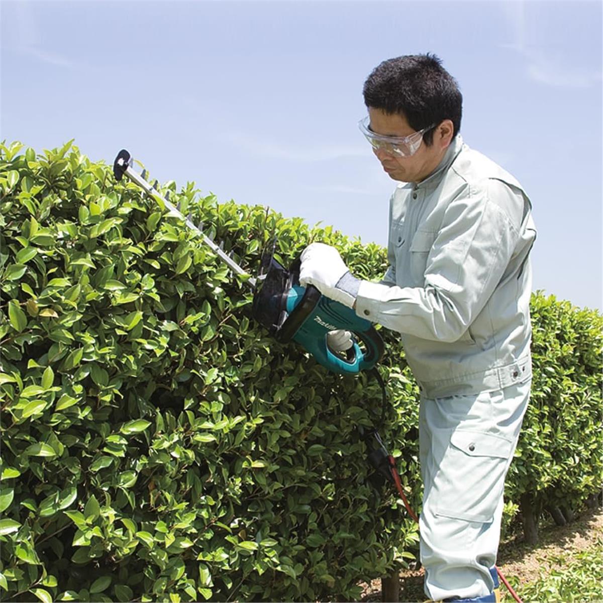 Makita 550 Watt UH5570 Elektrikli Çit Budama Makinası (MAKİTA.UH5570)