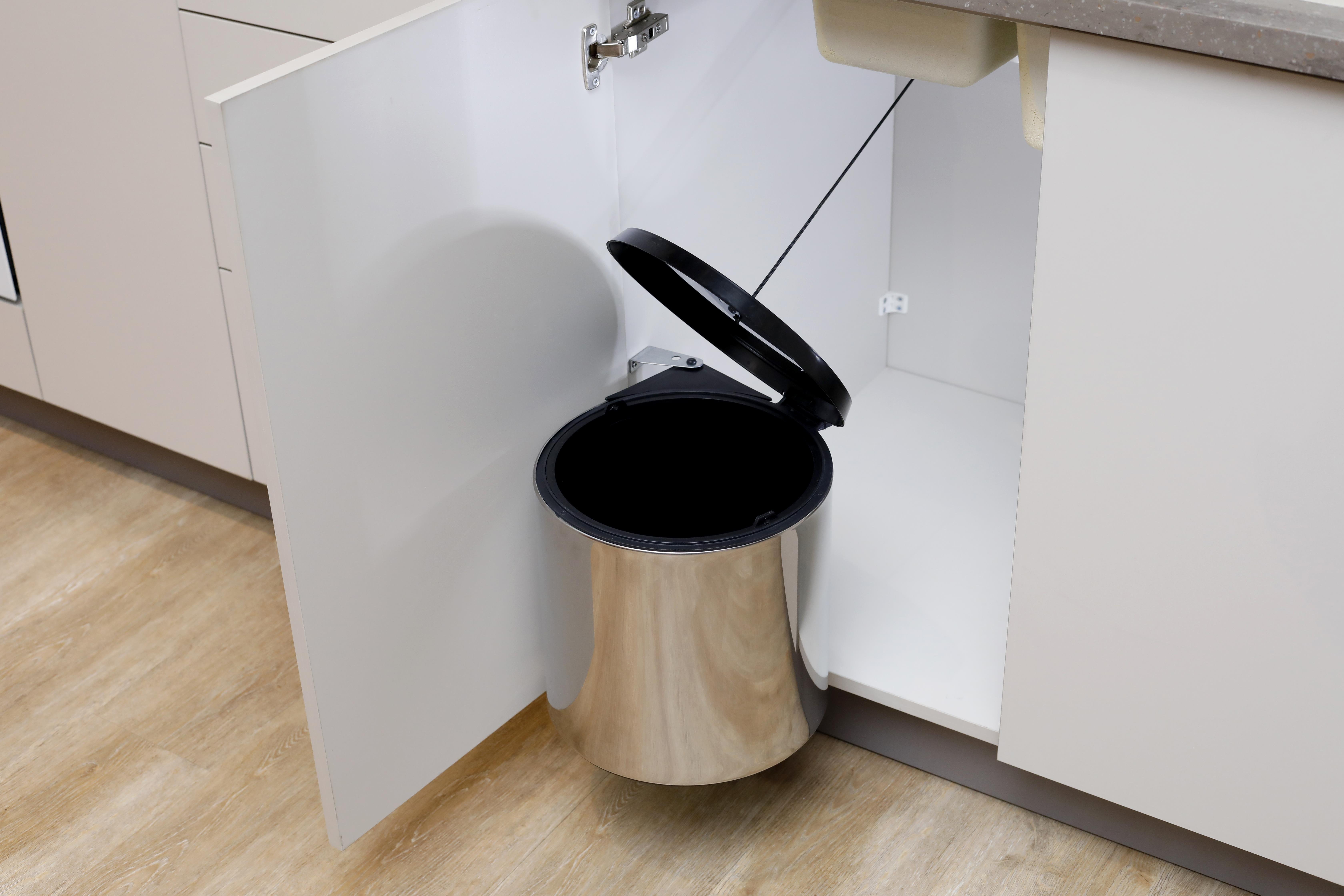 Pyramith Siyah 11 Litre Kapağa Monte Paslanmaz Çöp Kovası (P-9151-S)