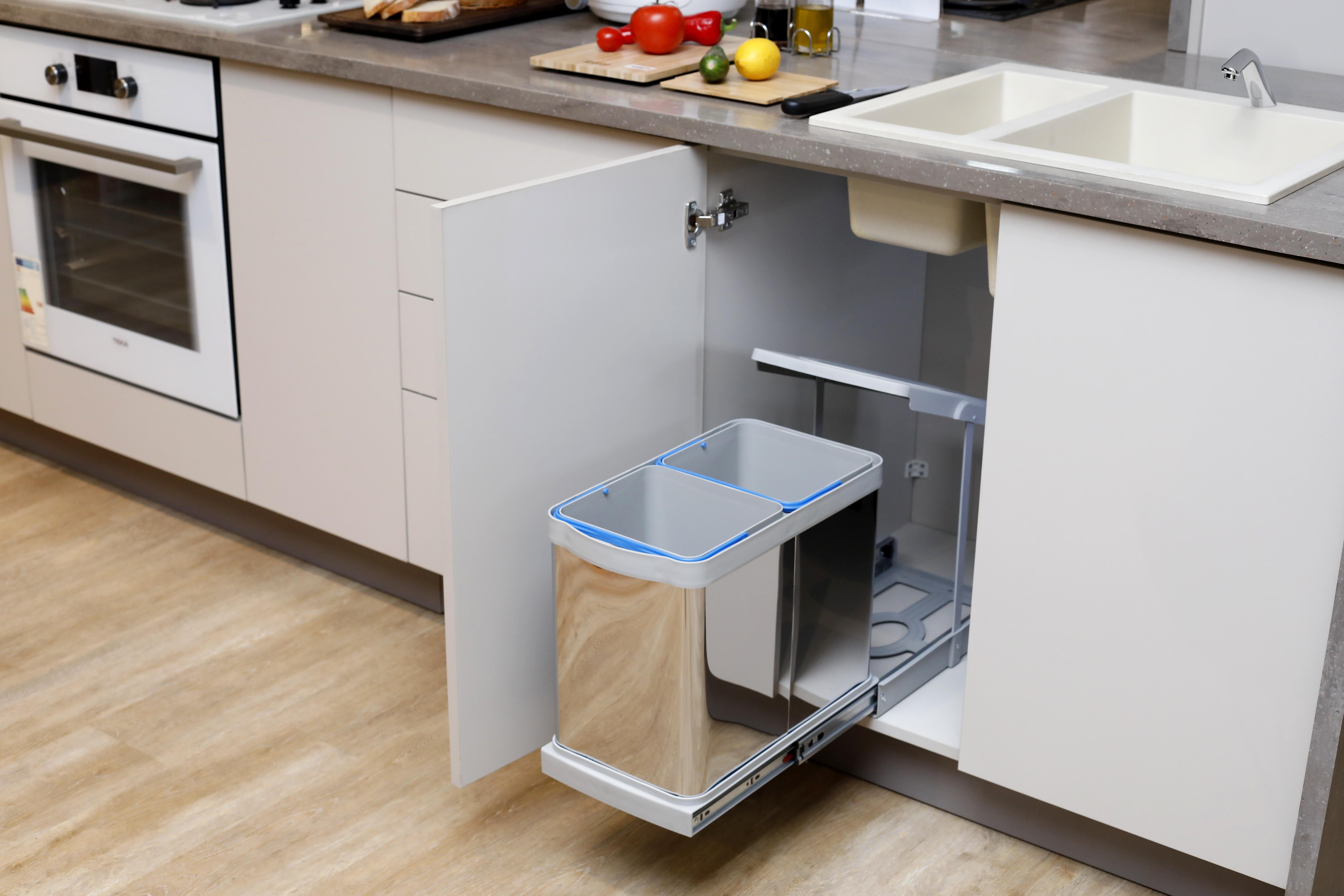 Pyramith 12+12 Litre Gri Teleskopik Raylı Paslanmaz Çöp Kovası (P-9455)