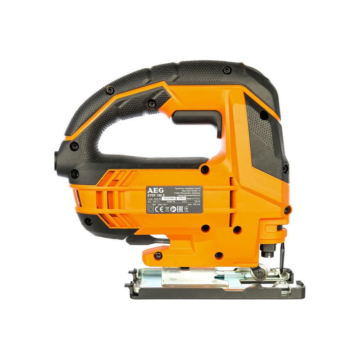 AEG 700 Watt Step 100X Dekupaj Testere (T4935451000)