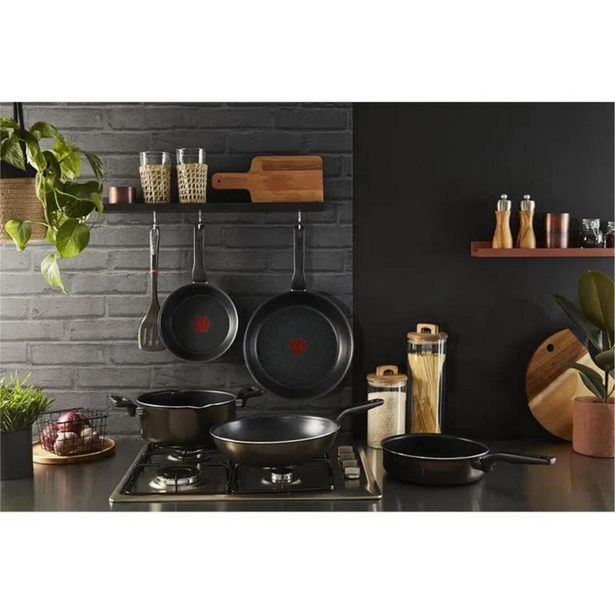 Tefal 24 cm Titanyum 2X XL Force Difüzyon Tabanlı Tava (TFL-2100121516)