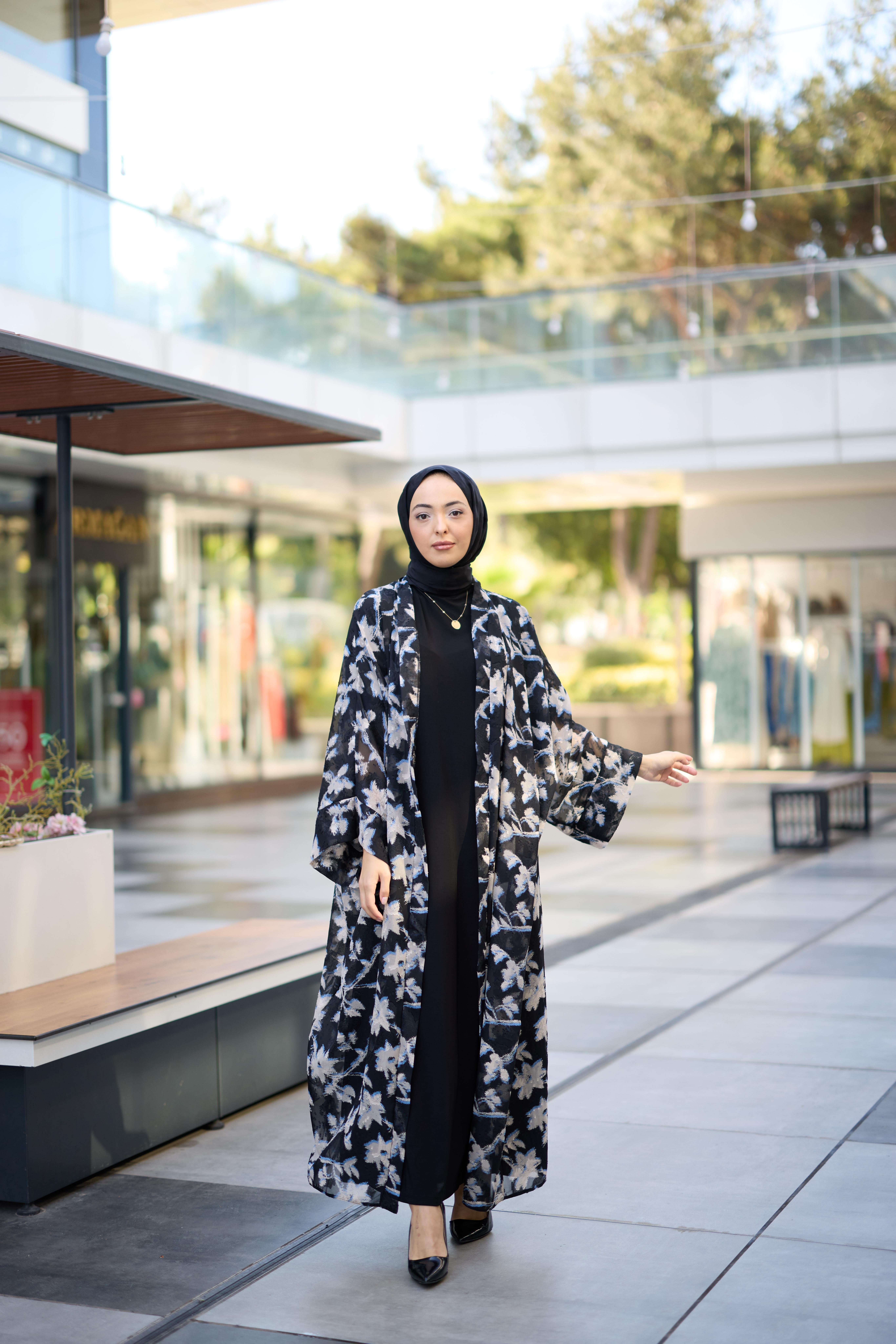 Aura Abaya