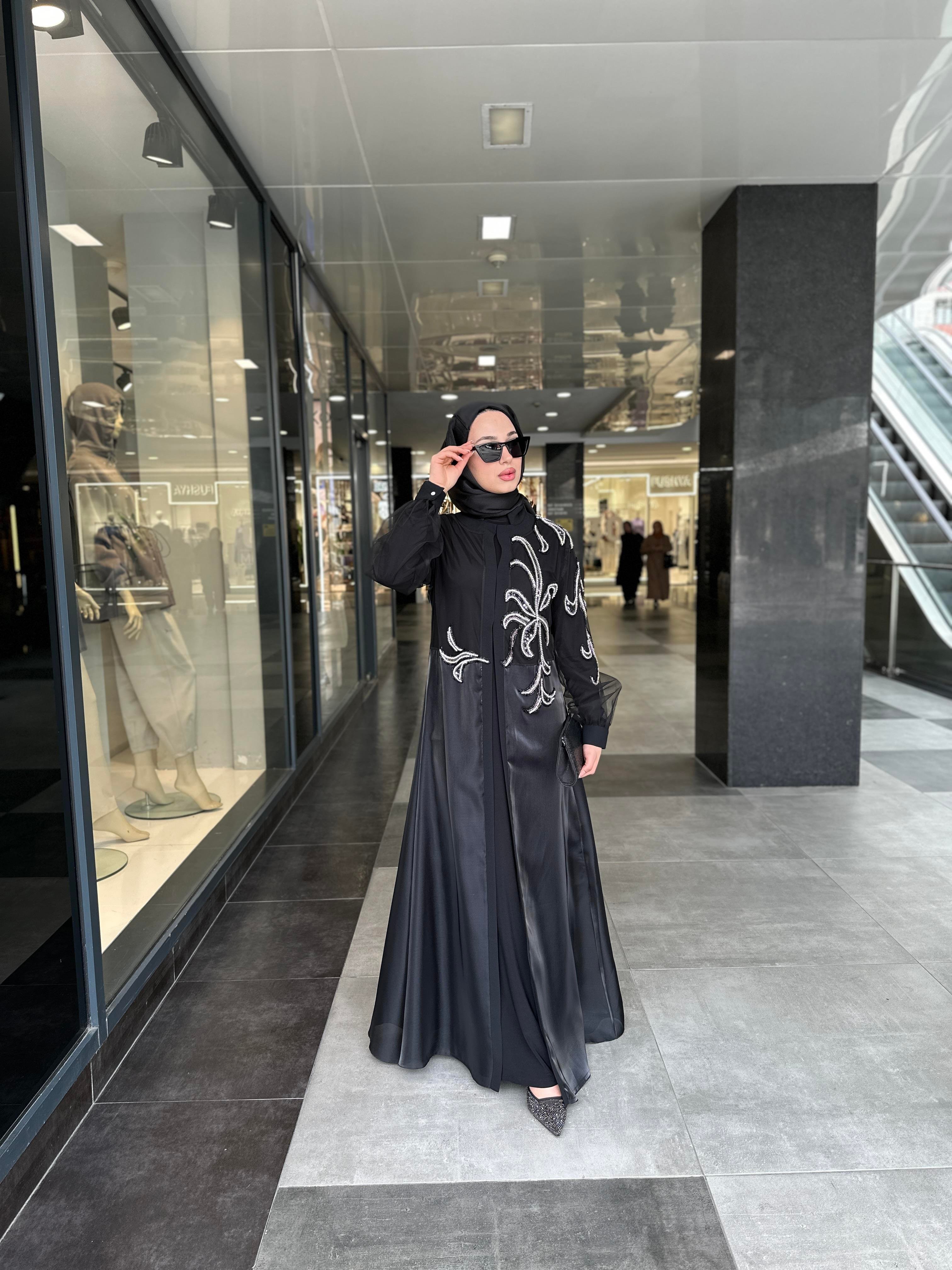 DİLA ABAYA TAKIM