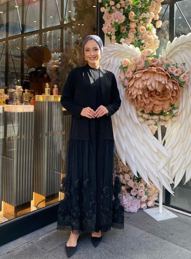 ETEĞİ GÜLLÜ ABAYA