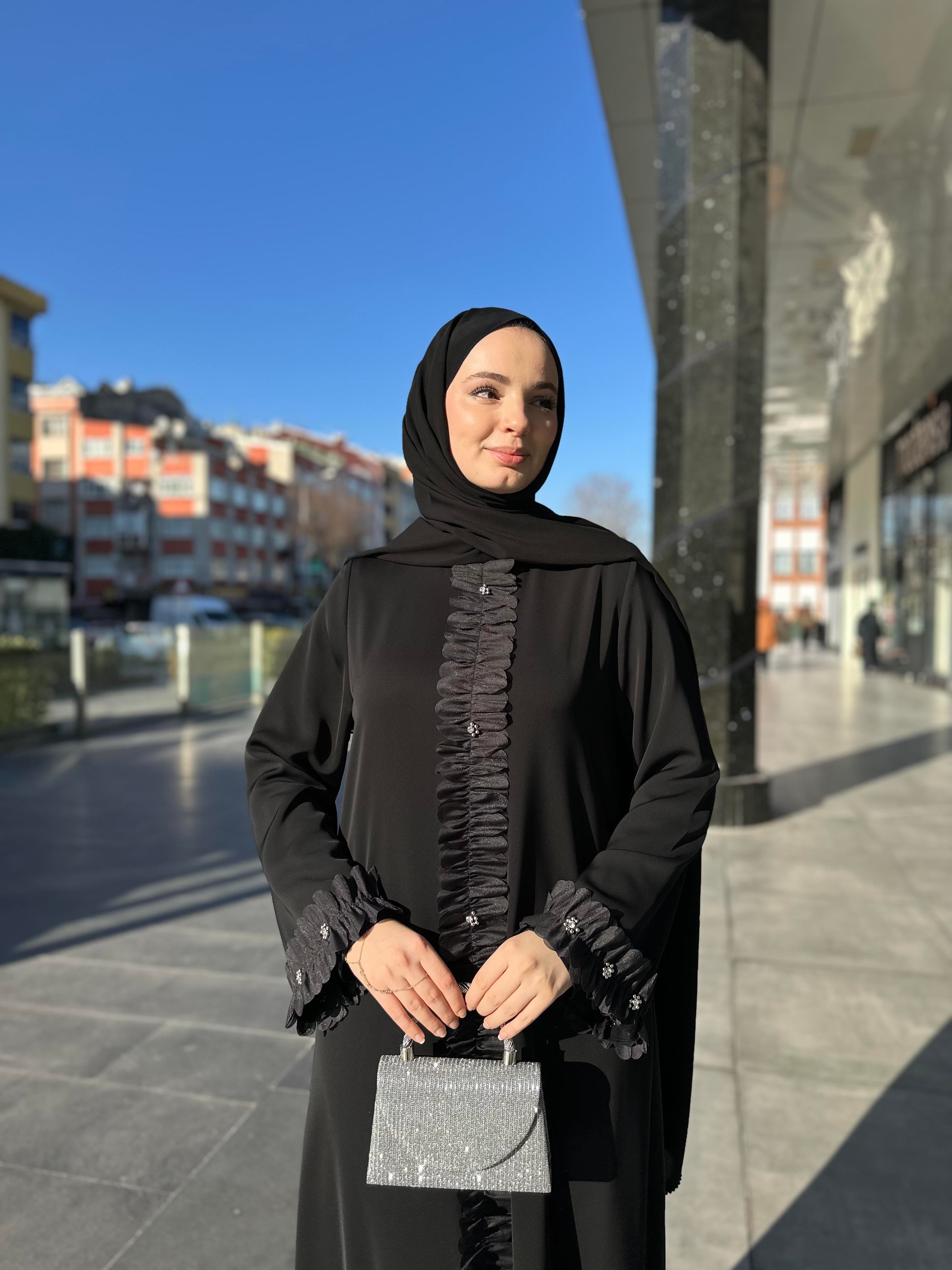Fırfırlı ferace