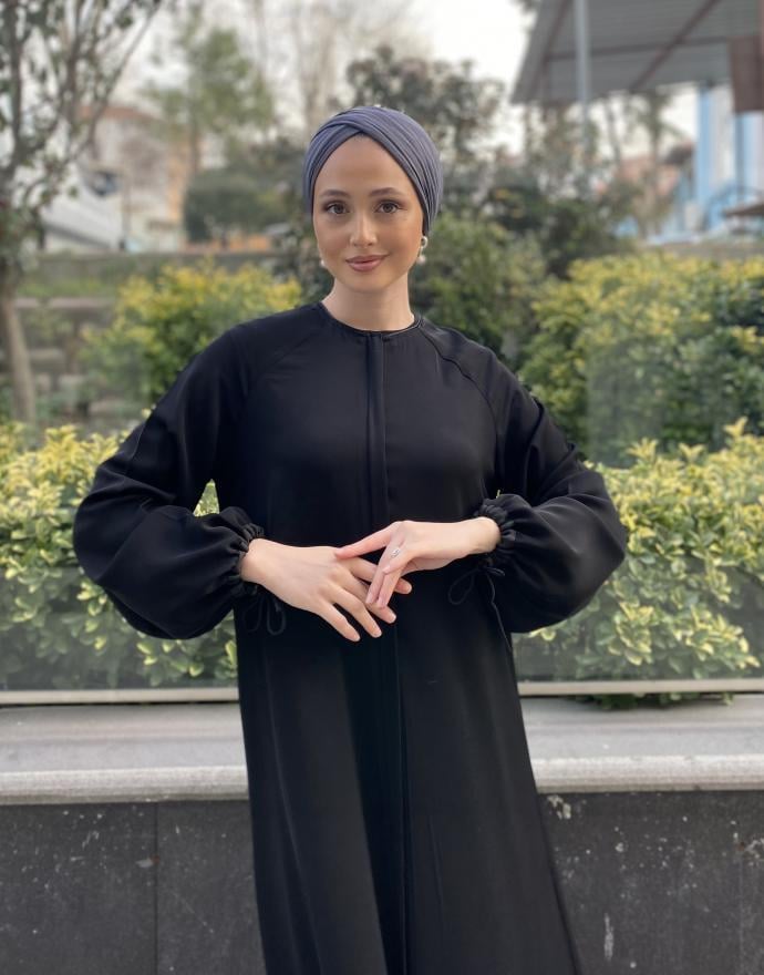 KOLLARI BAĞLAMALI FERACE